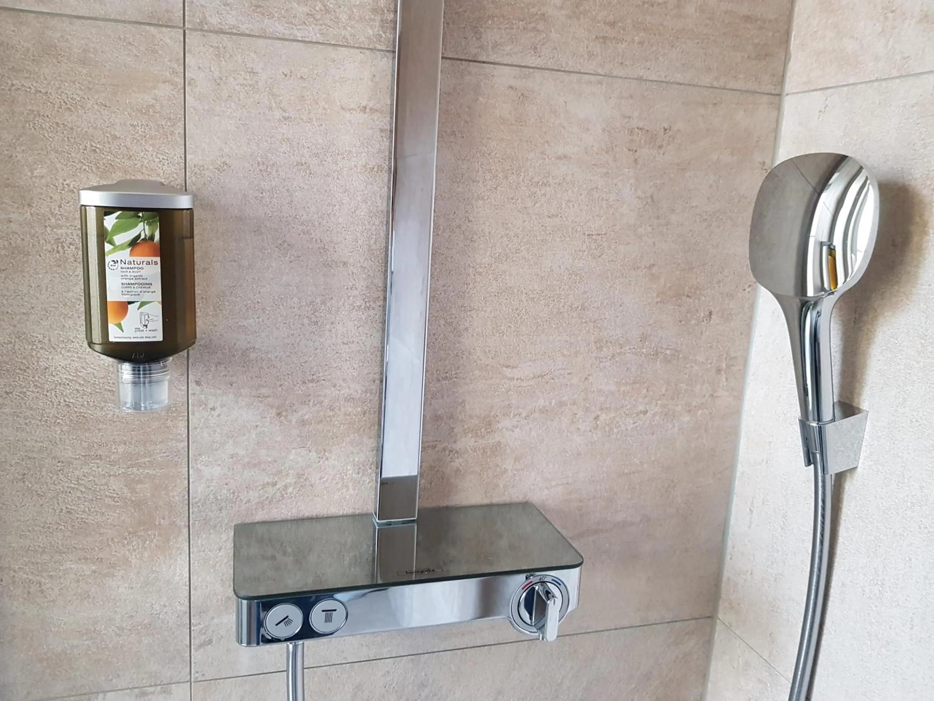 Bathroom in Familiengasthof Maier