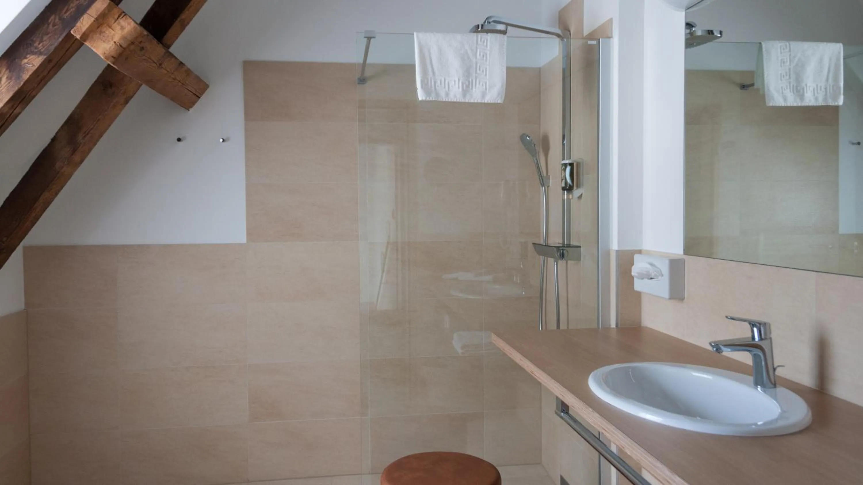 Bathroom in Familiengasthof Maier