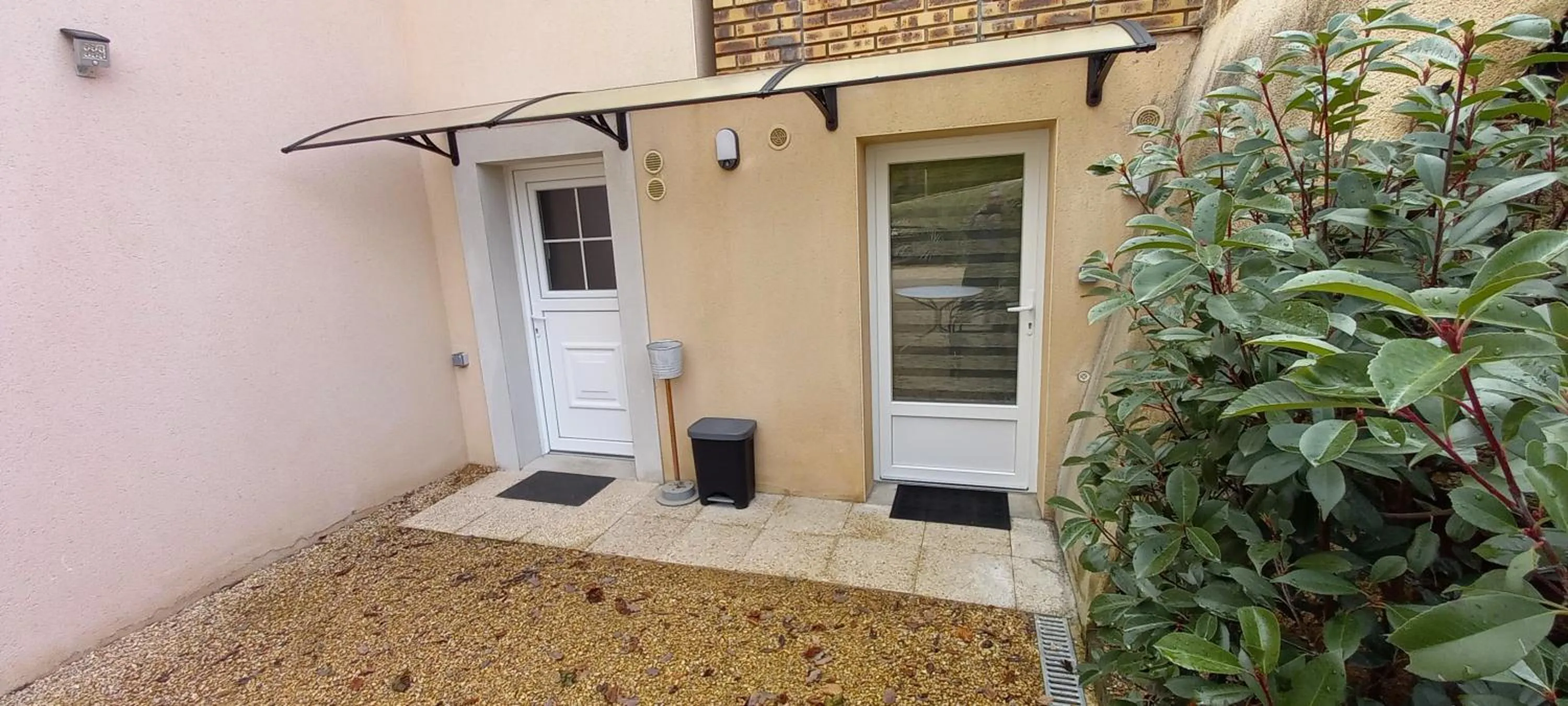 Garden in Chambre d'hôte chez Nathalie & Roland