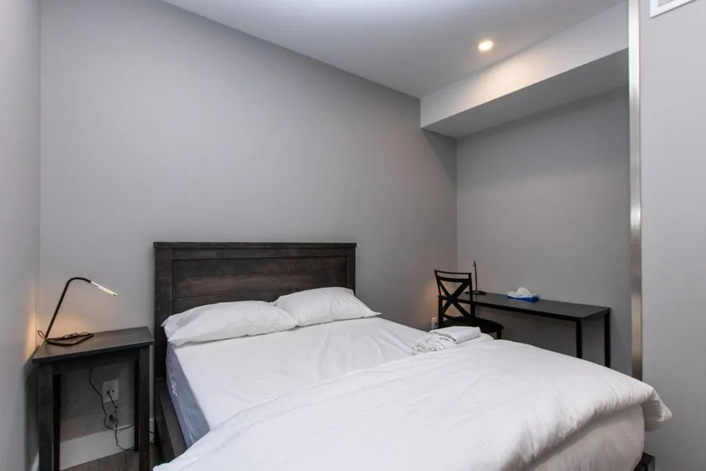 Bed in 107 Birchview Trail