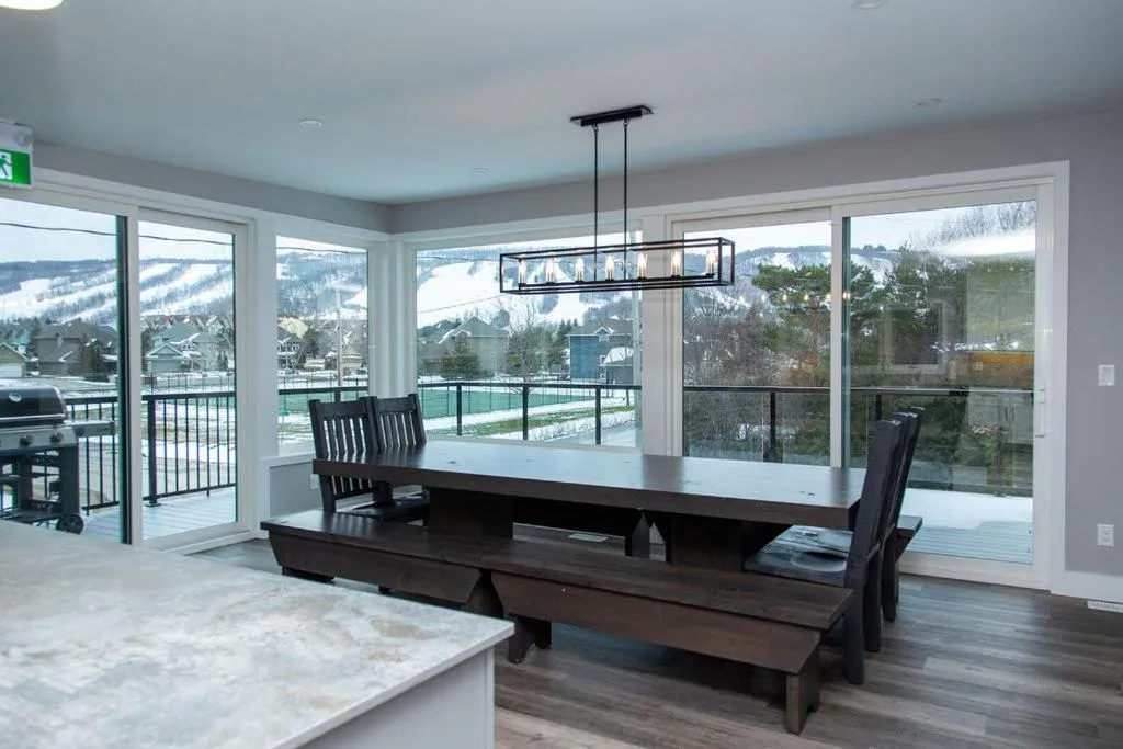 Natural landscape in 107 Birchview Trail