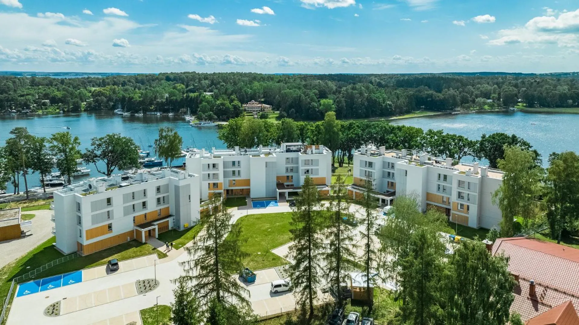 Property building in Apartamenty Stranda Residence nad jeziorem Mazury Holiday