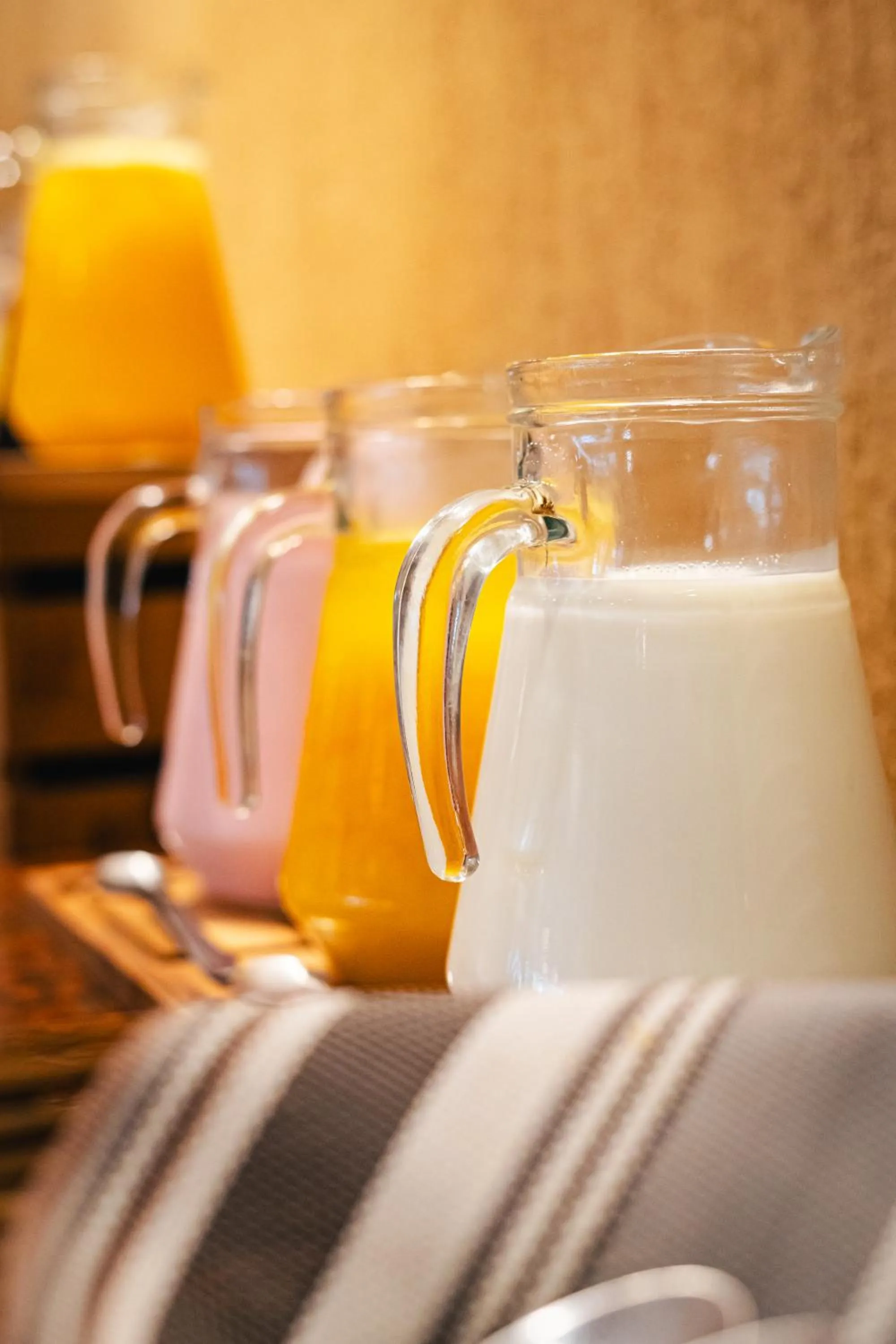 Breakfast in Villa Itaipava Resort & Conventions