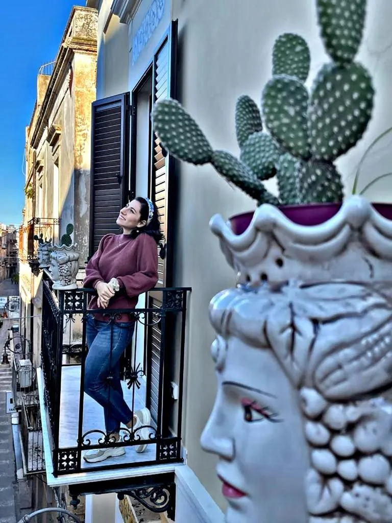 People in Kèramos Luxury Rooms