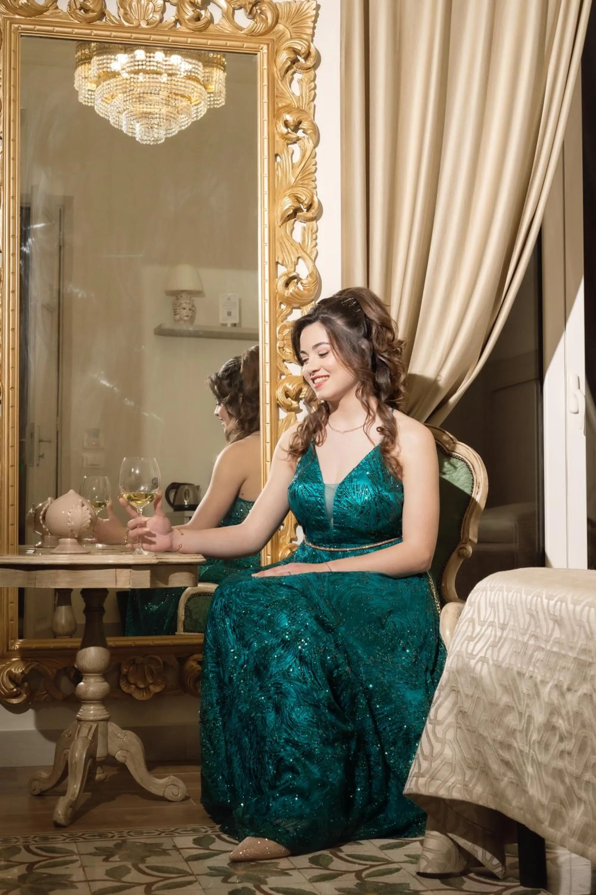 People in Kèramos Luxury Rooms