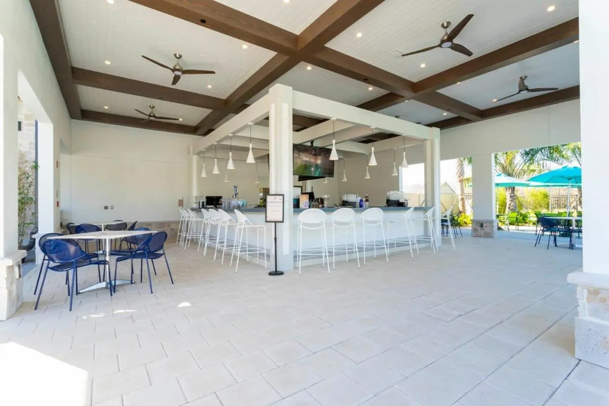 Stunning 5 Bd w/ Pool Close to Disney 2905