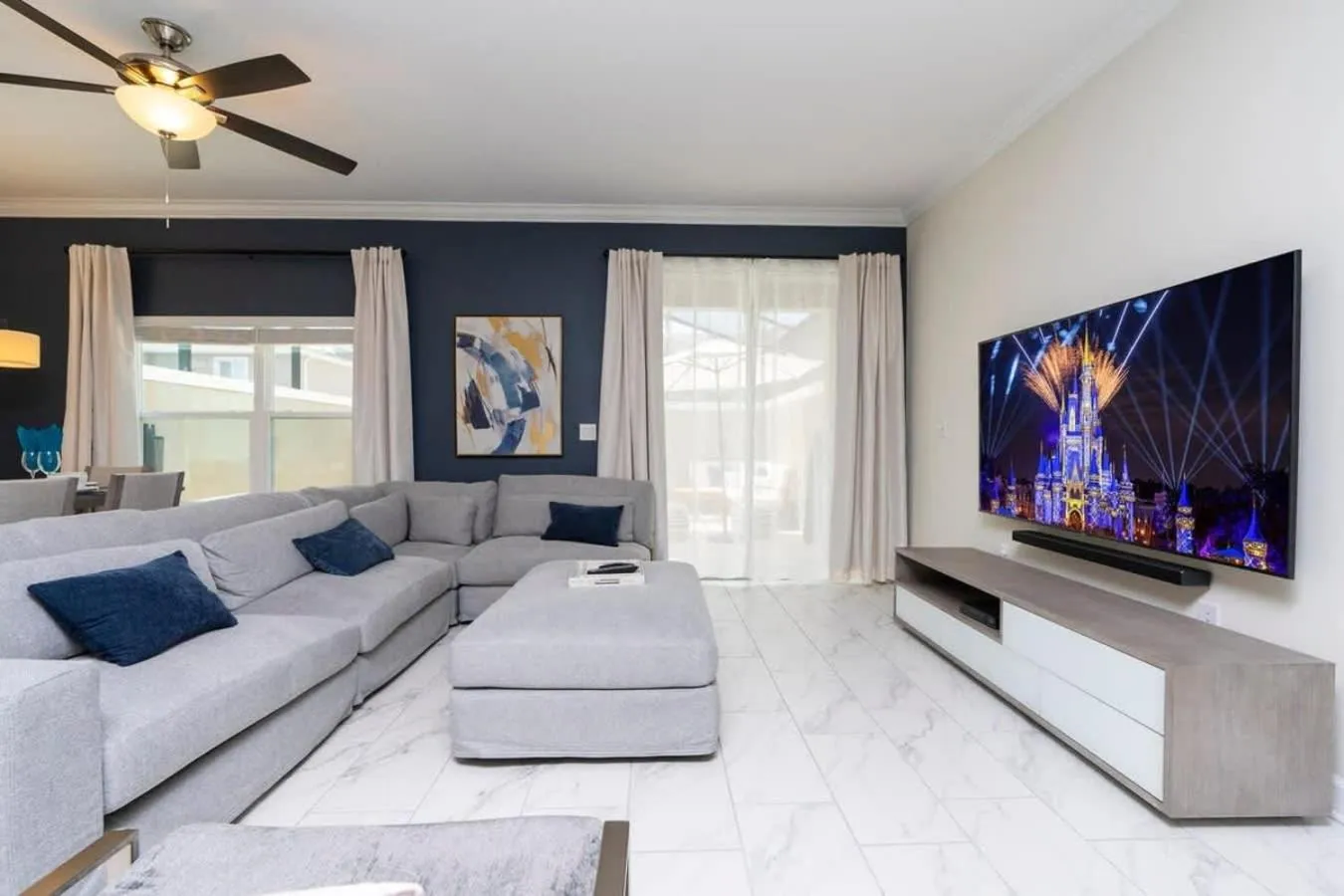 Stunning 5 Bd w/ Pool Close to Disney 2905