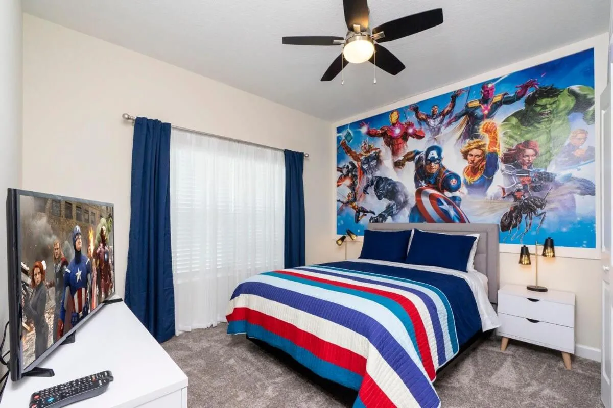 Bed in Stunning 5 Bd w/ Pool Close to Disney 2905