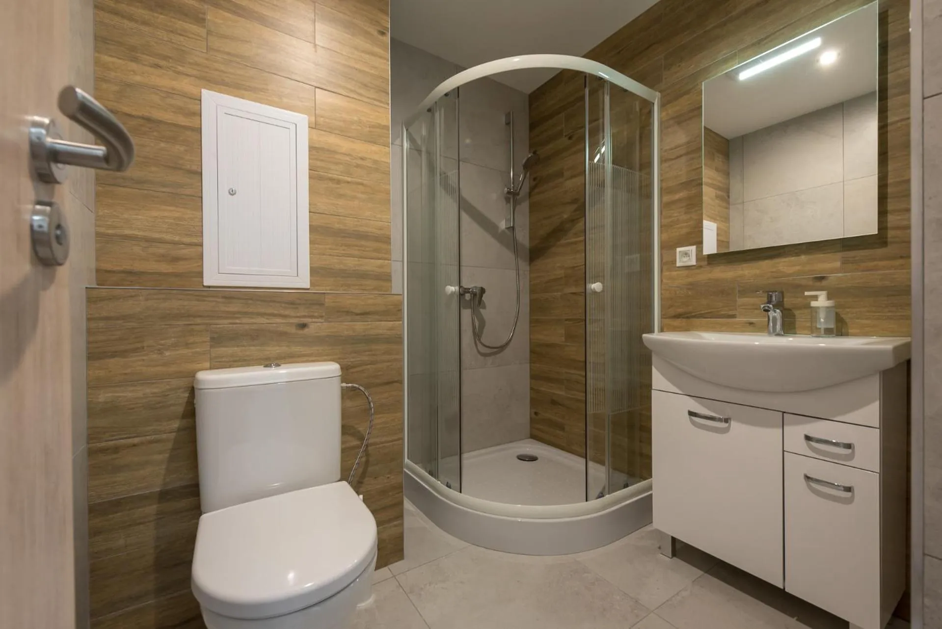 Bathroom in Symple apartments