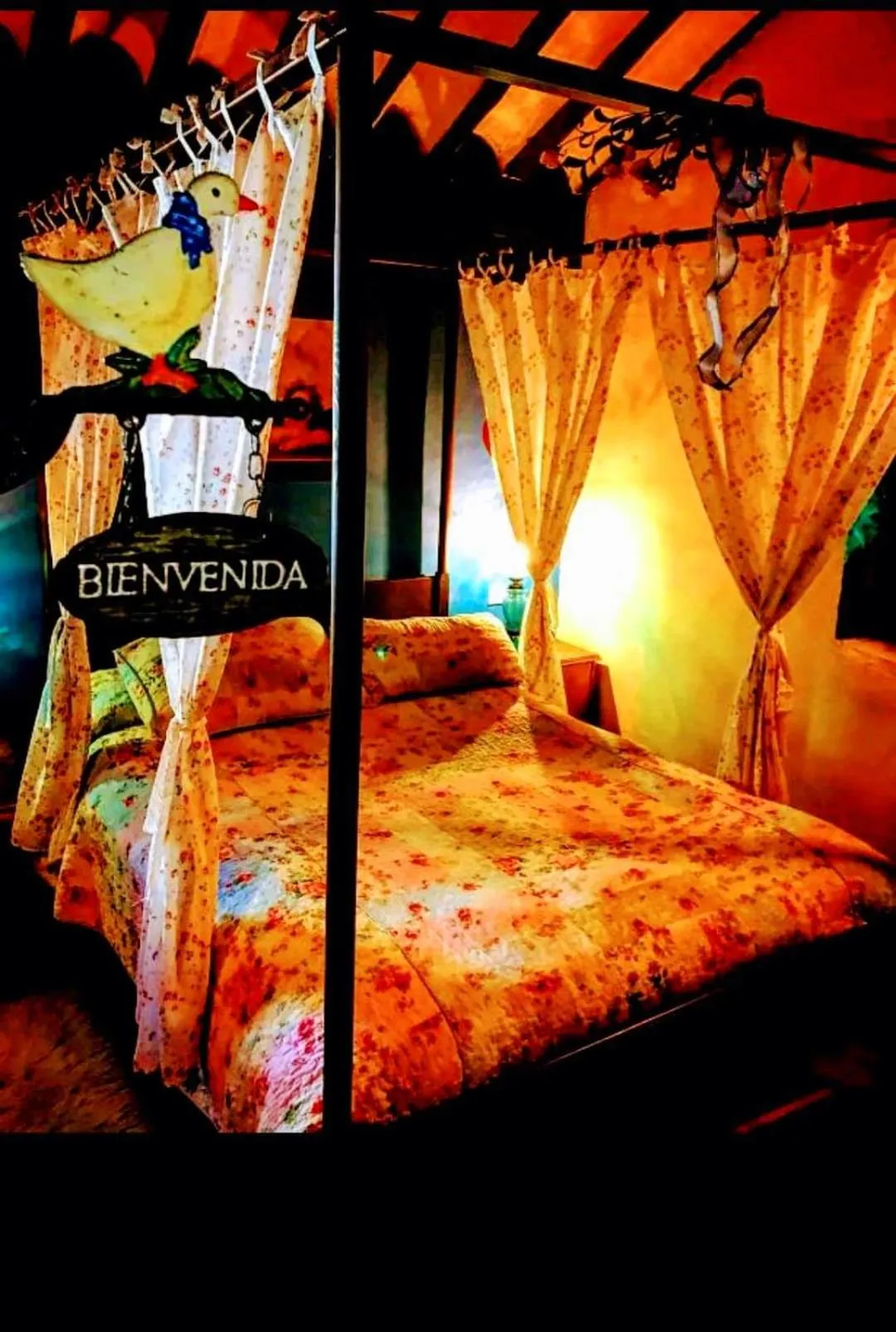 Bed in Romantic getaway to Cuenca - La Quinta