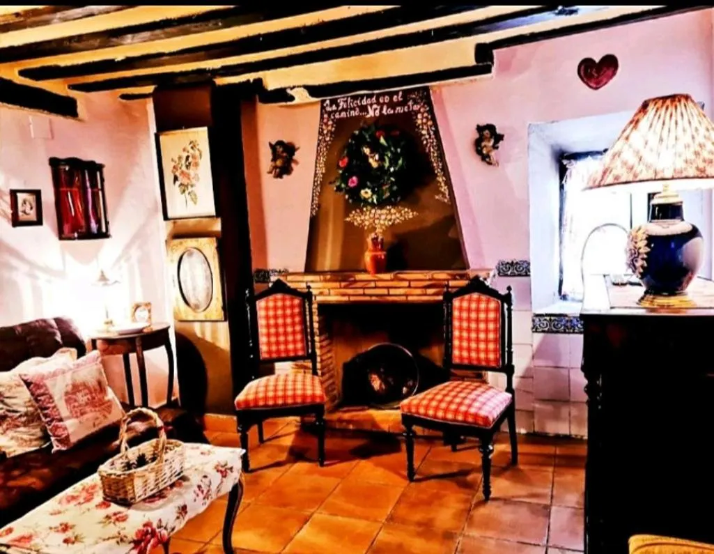 Living room in Romantic getaway to Cuenca - La Quinta