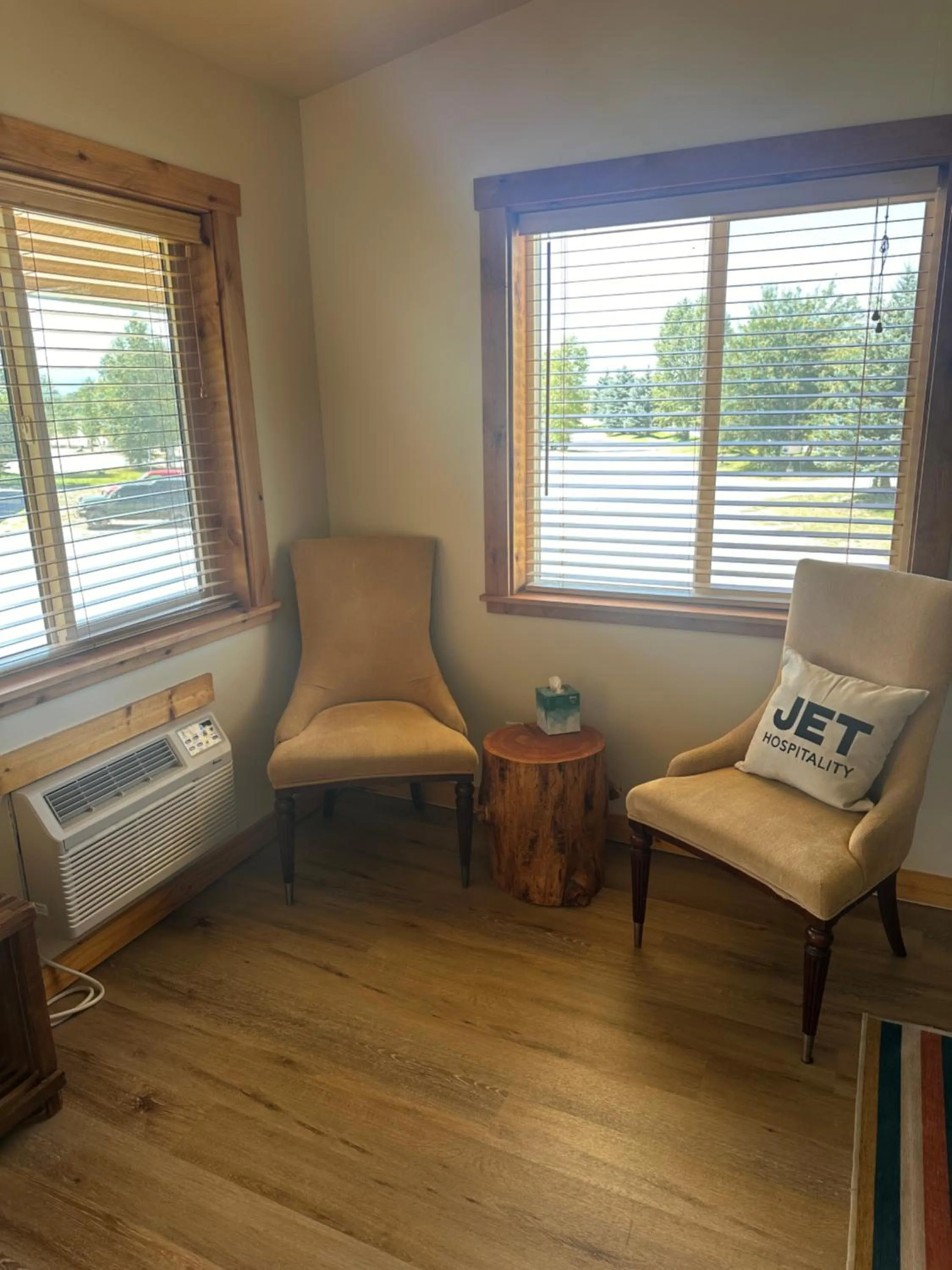Seating area in Teton Peaks Resort