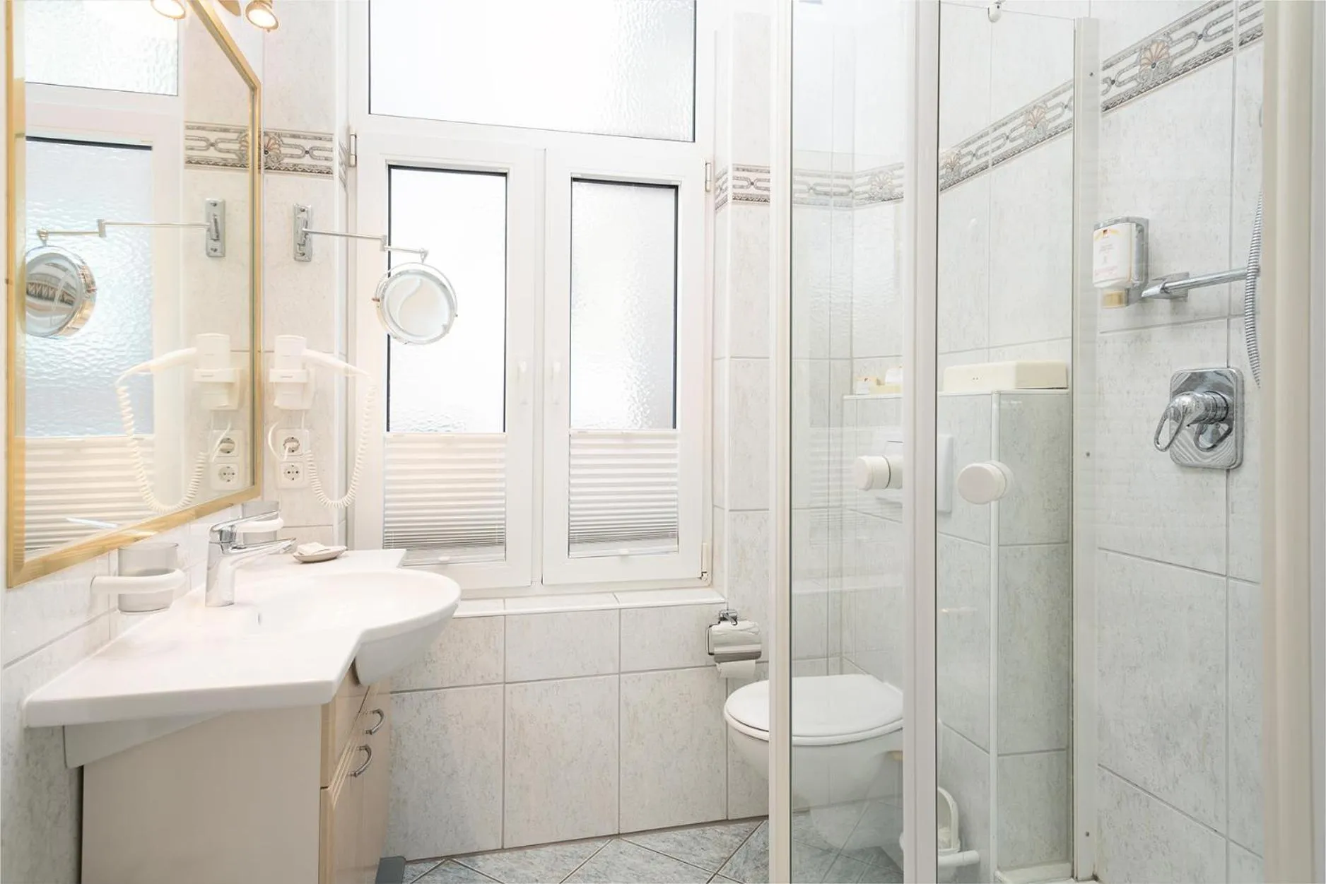 Bathroom in Hotel Haus am Park