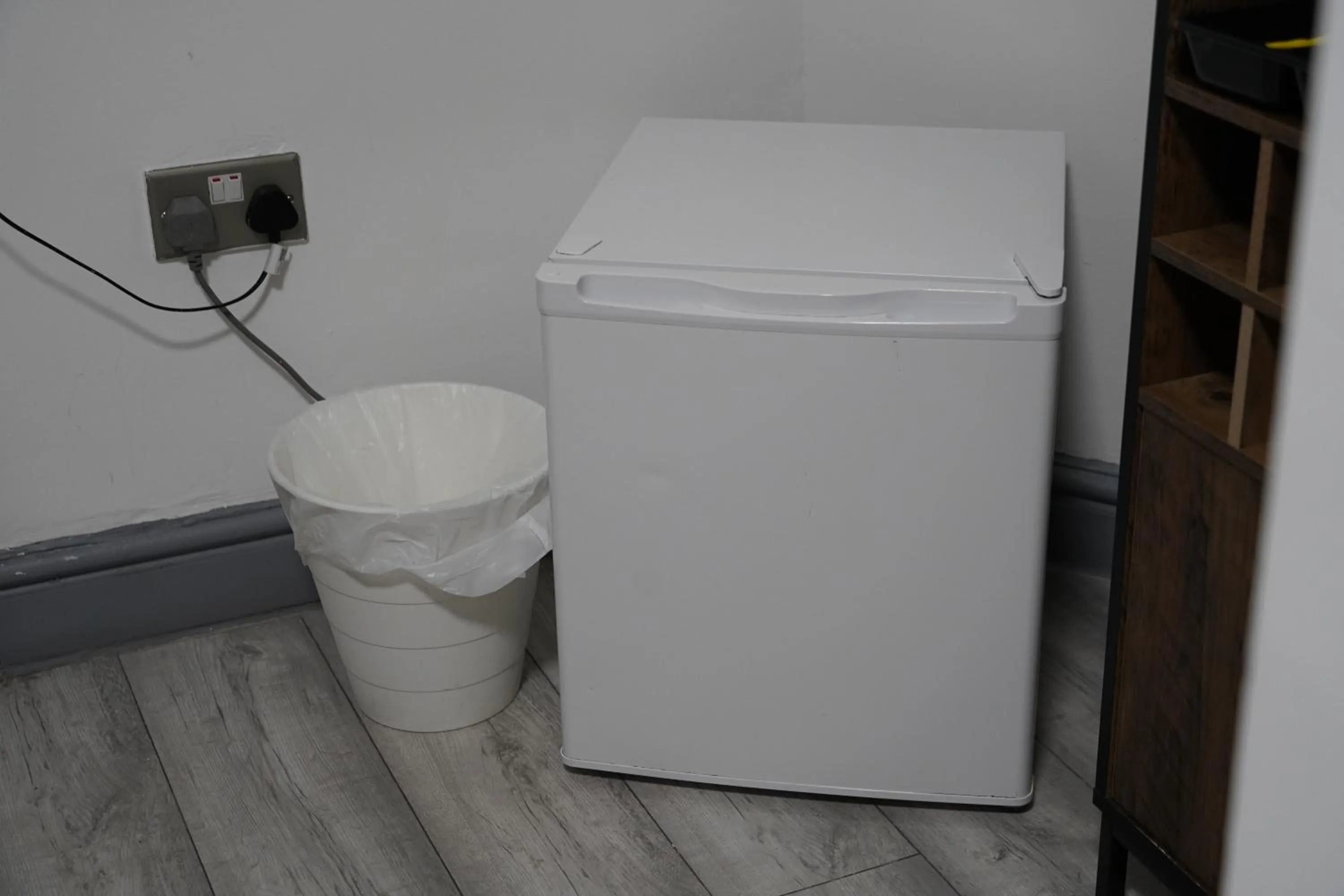 Kitchen or kitchenette in Hills View Apartments