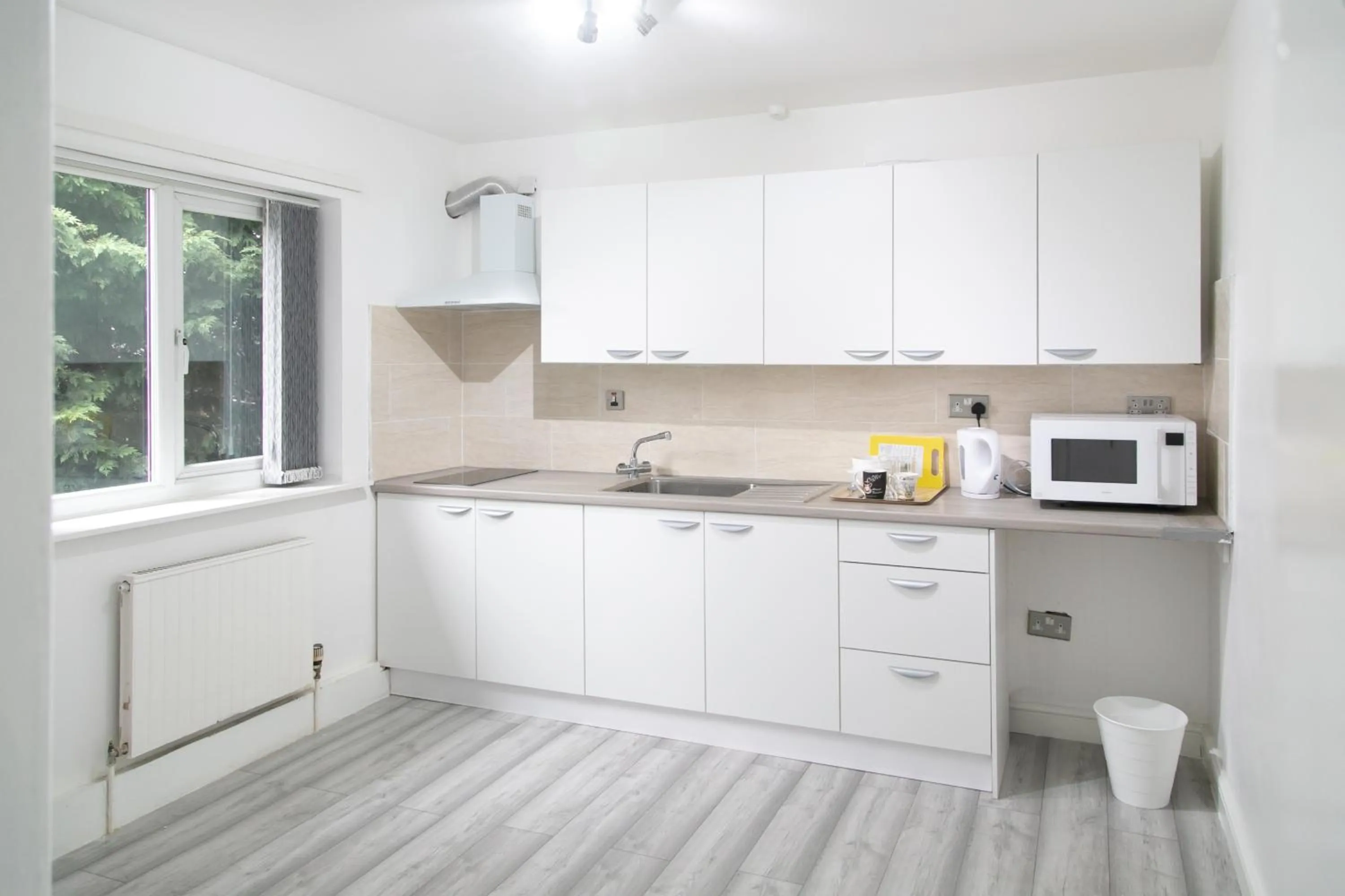 Coffee/tea facilities in Hills View Apartments