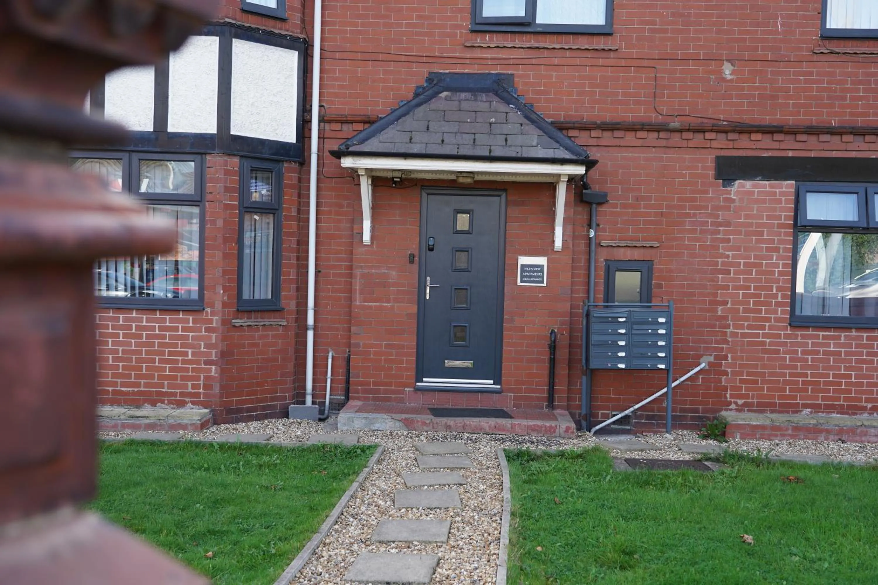 Property building in Hills View Apartments