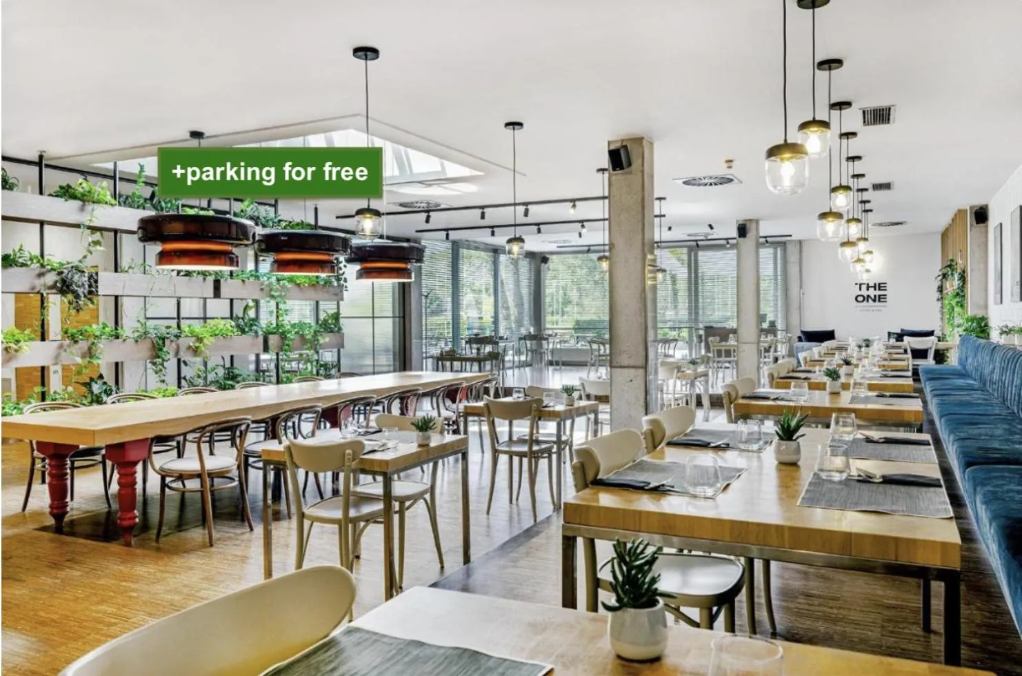 Restaurant/places to eat in Blue Orange Resort