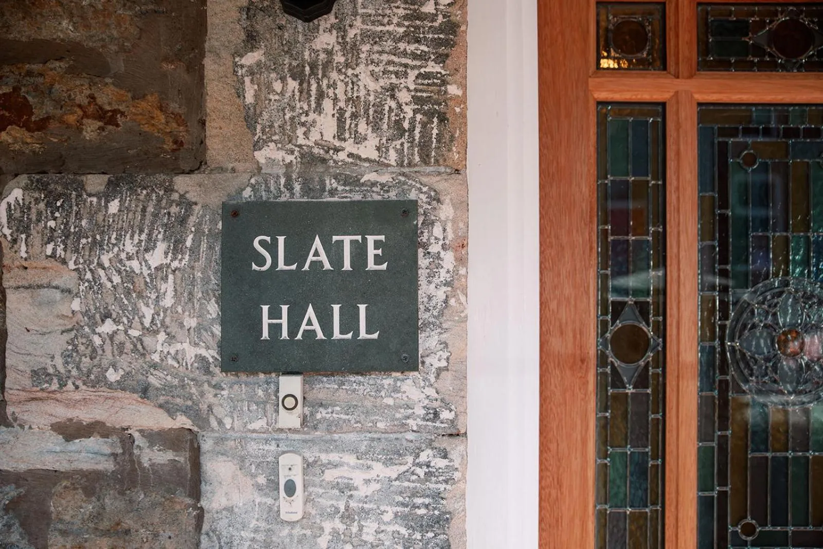 Facade/entrance in Slate Hall