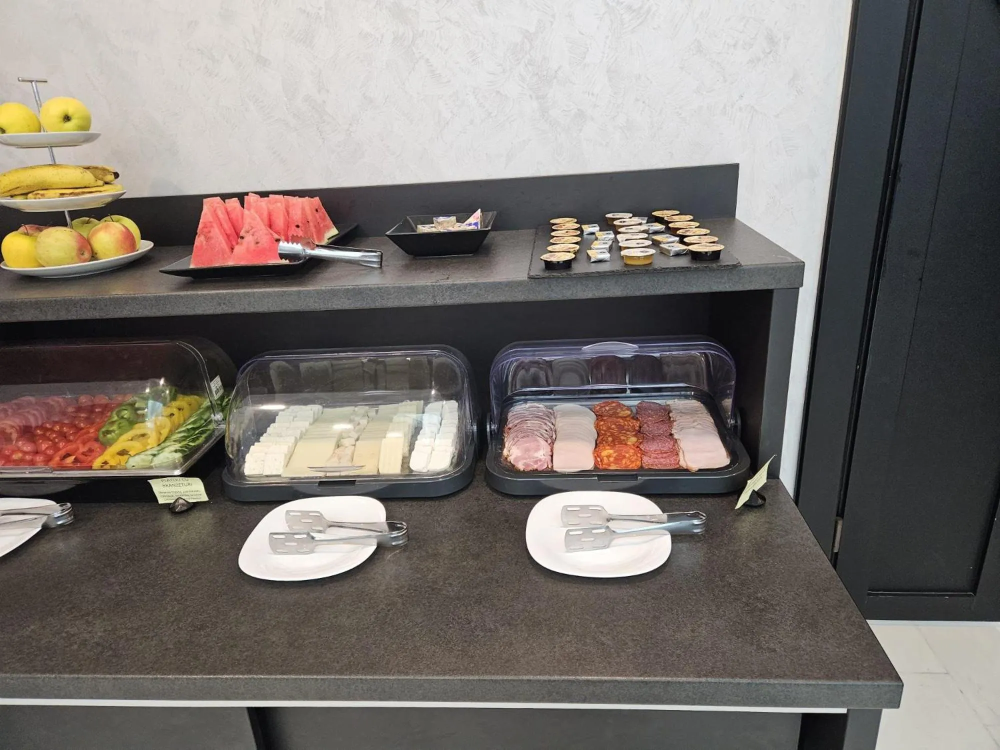 Dining area in Hotel Javu