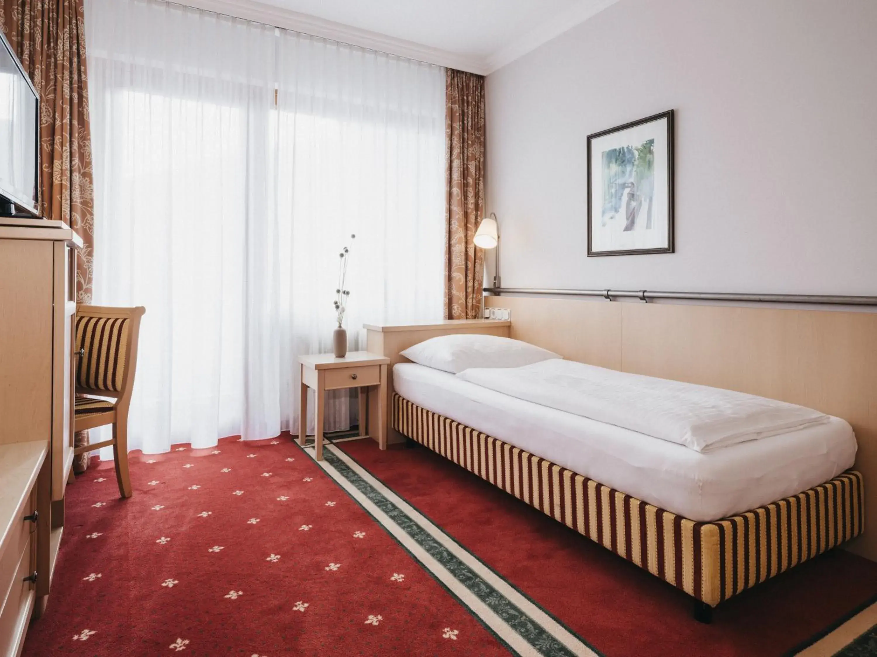 Single Room with Balcony in Sporthotel Royer Single Room with Balcony in Sporthotel Royer