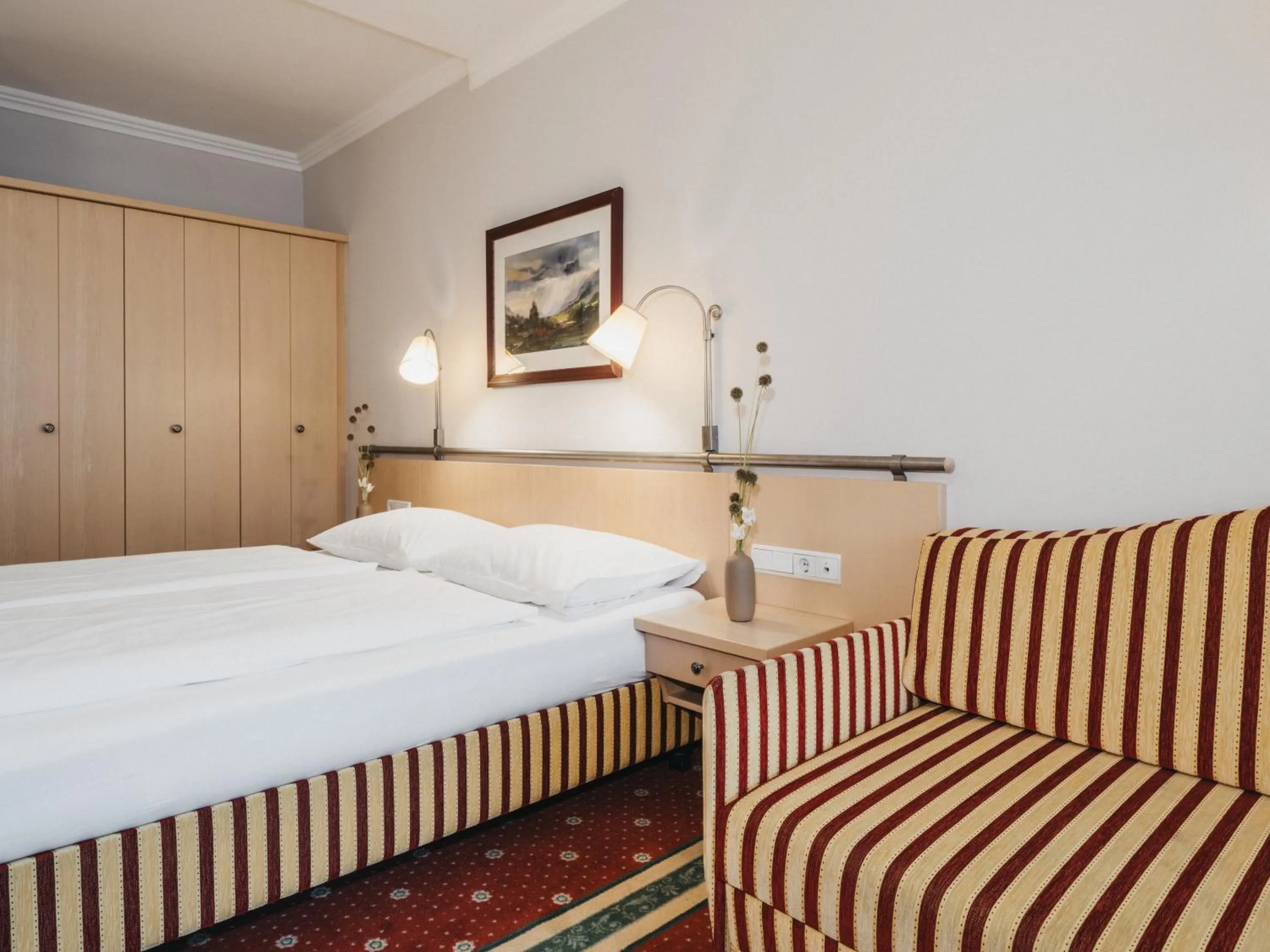 Photo of the whole room, Bed in Sporthotel Royer