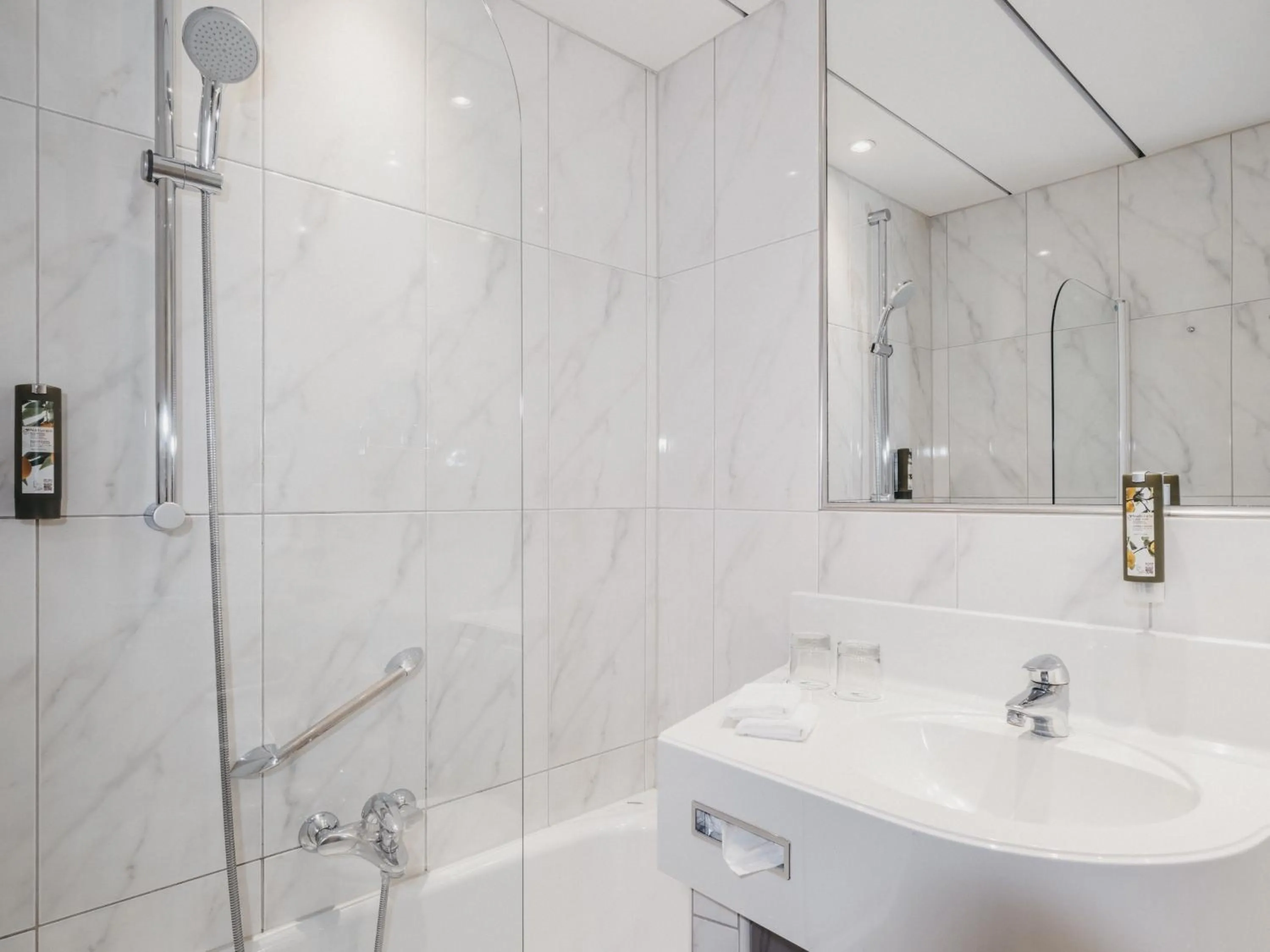 Bathroom in Sporthotel Royer