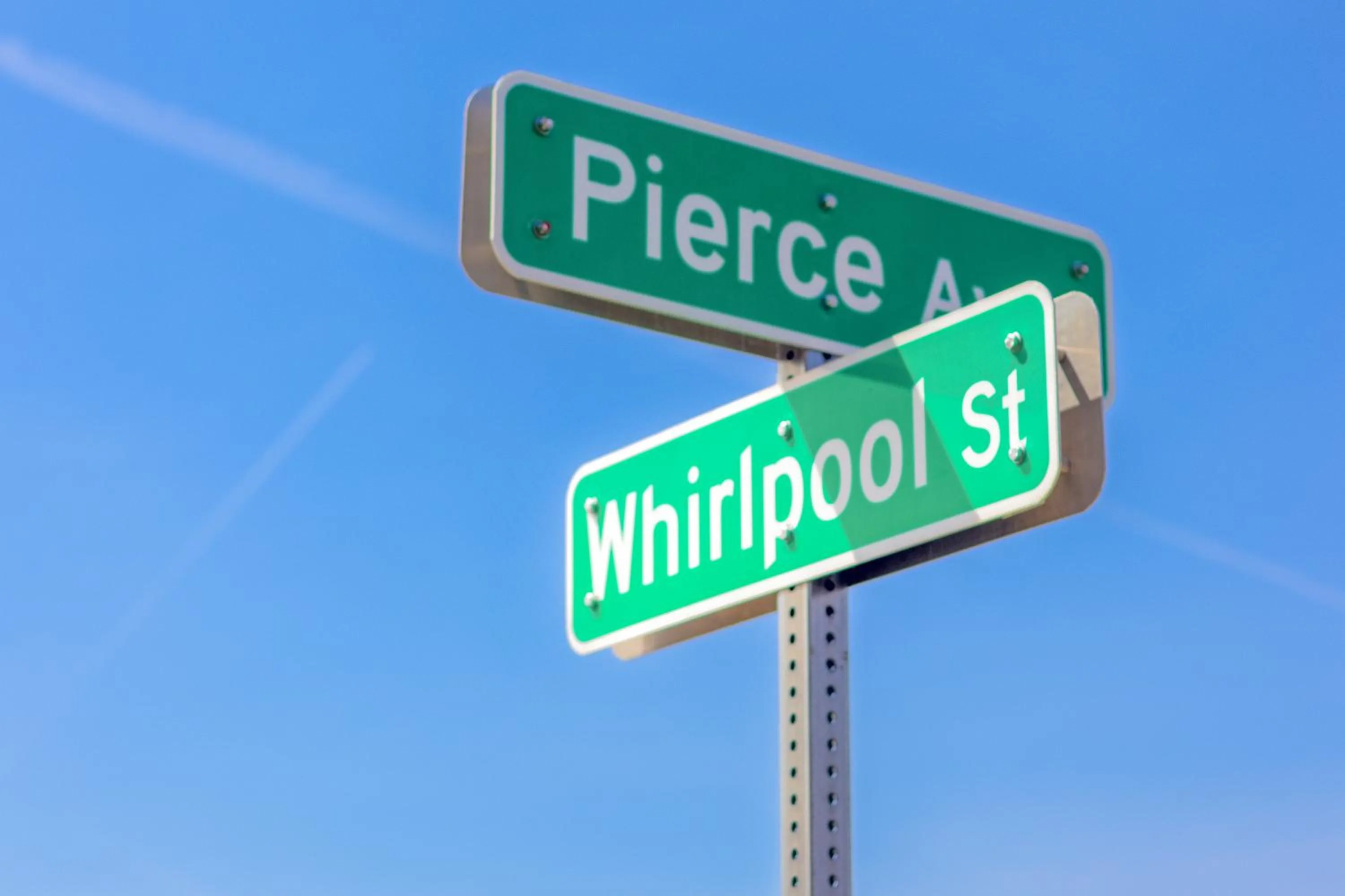 The Grand Gorge Villa-With Private Yard & Parking, Minutes From Falls & Casino by Niagara Hospitaliy