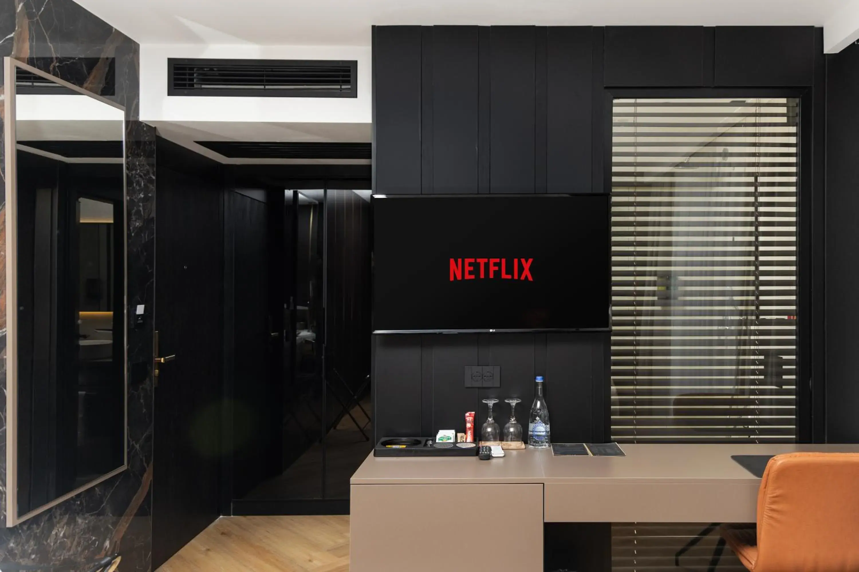 King Room with Balcony - single occupancy in Hotel Opera King Room with Balcony - single occupancy in Hotel Opera