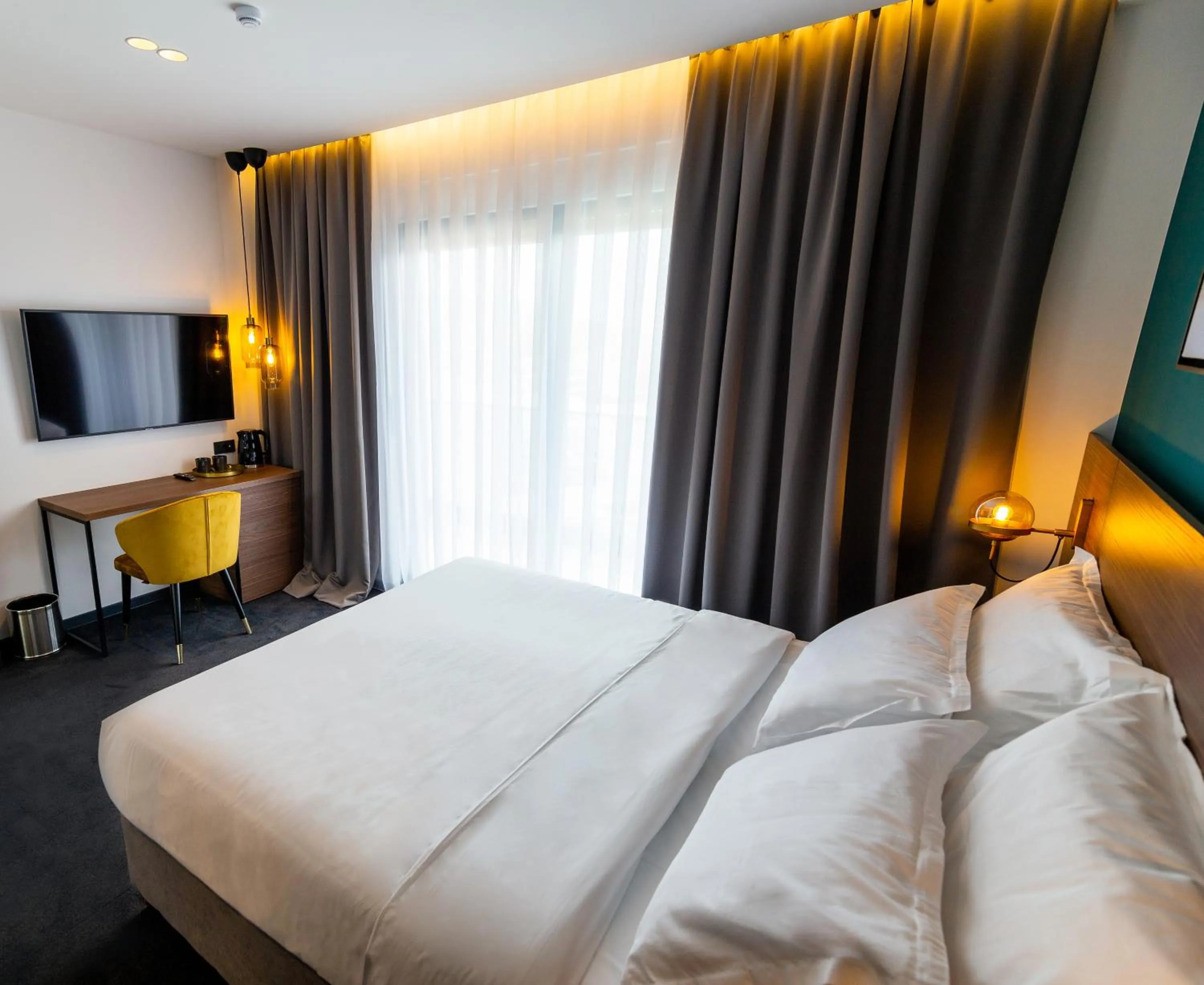 Bedroom, Bed in Boutique ROOMs 76