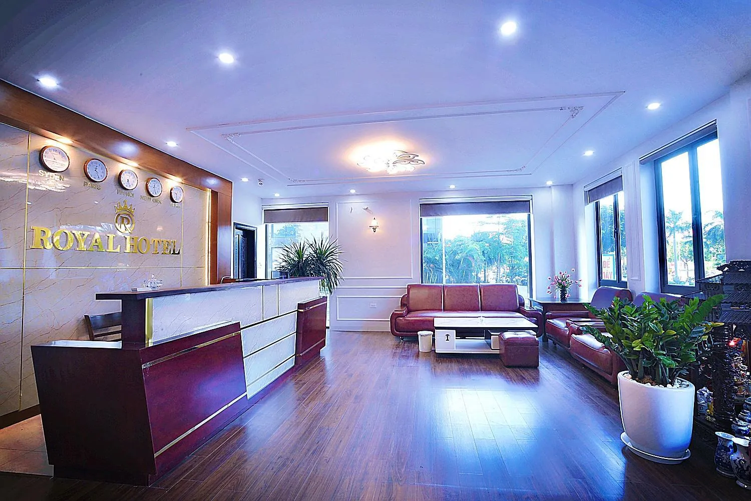 Property building in Hotel Royal II