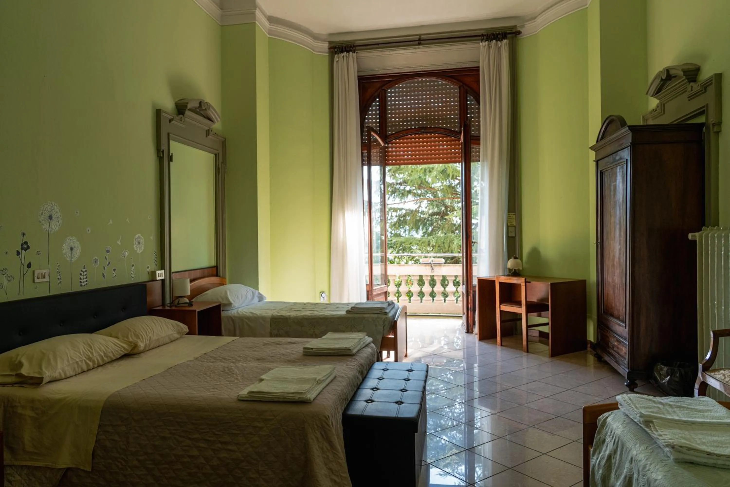 Bed in Villa San Giuseppe