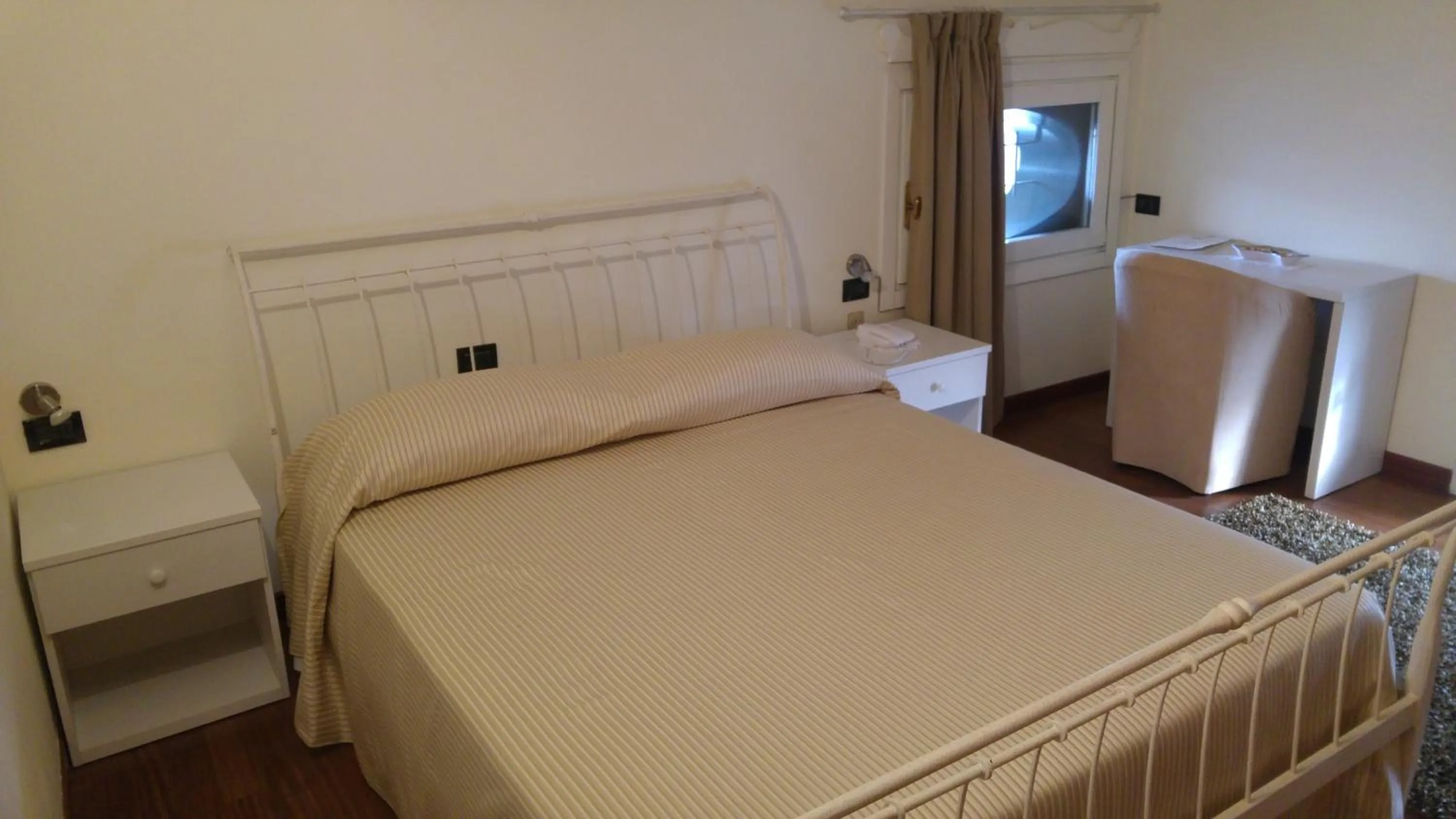 Photo of the whole room, Bed in Locanda del Boscogrande