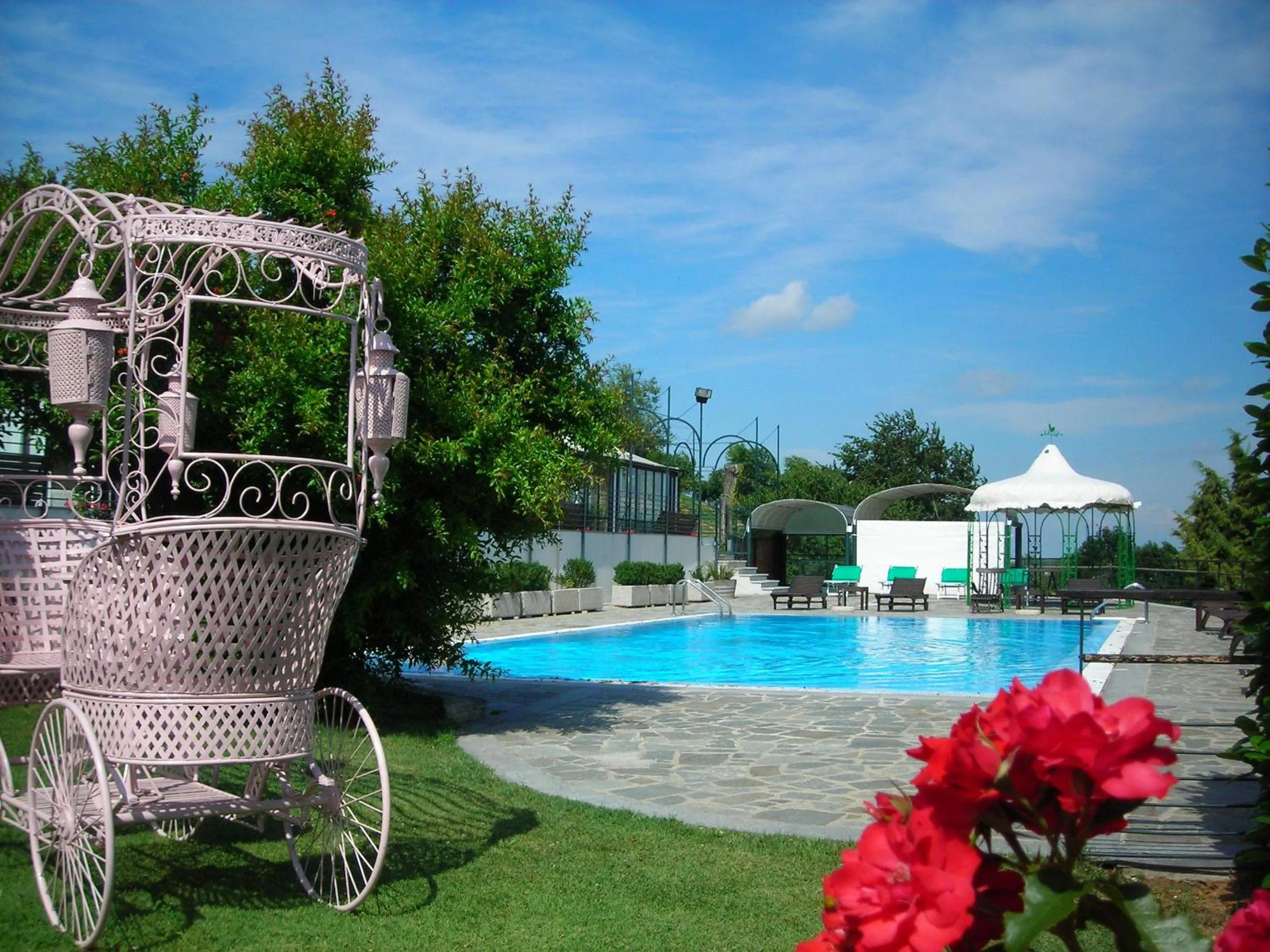 Swimming pool in Locanda del Boscogrande