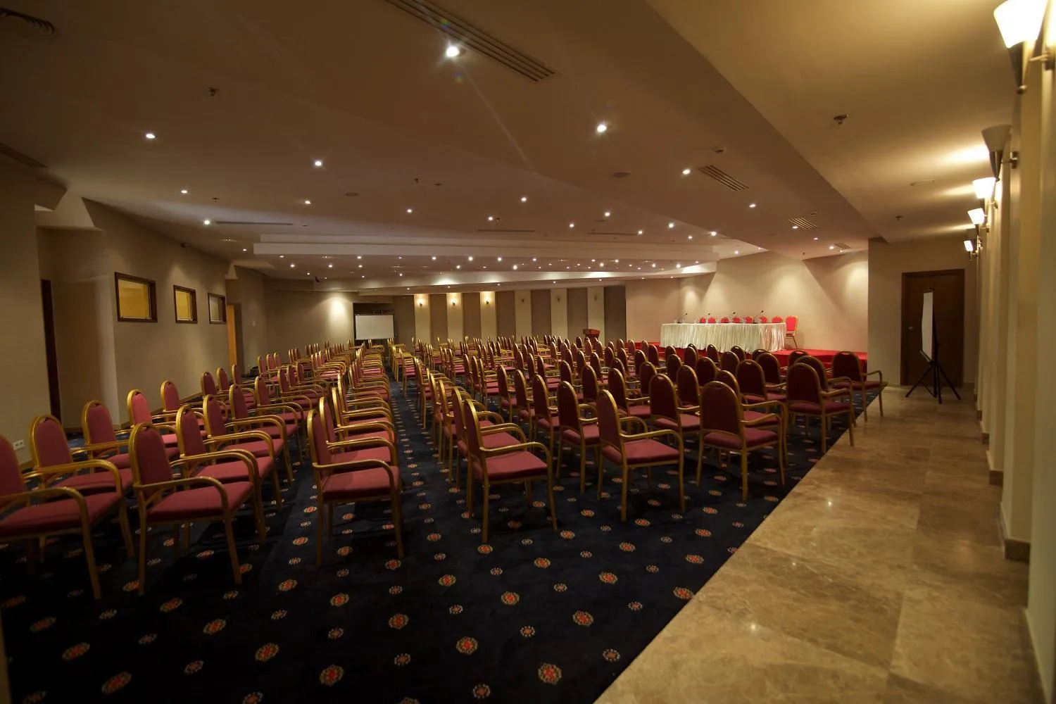 Hala Hotel & Aqua Park