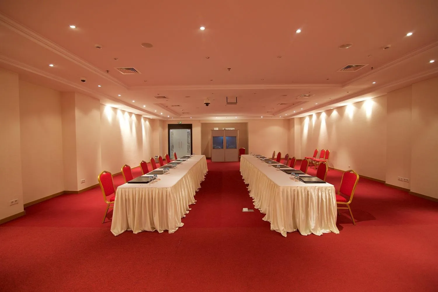 Hala Hotel & Aqua Park