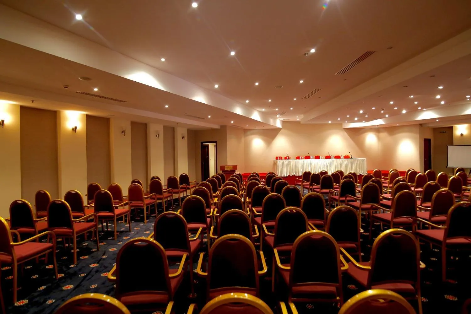 Hala Hotel & Aqua Park