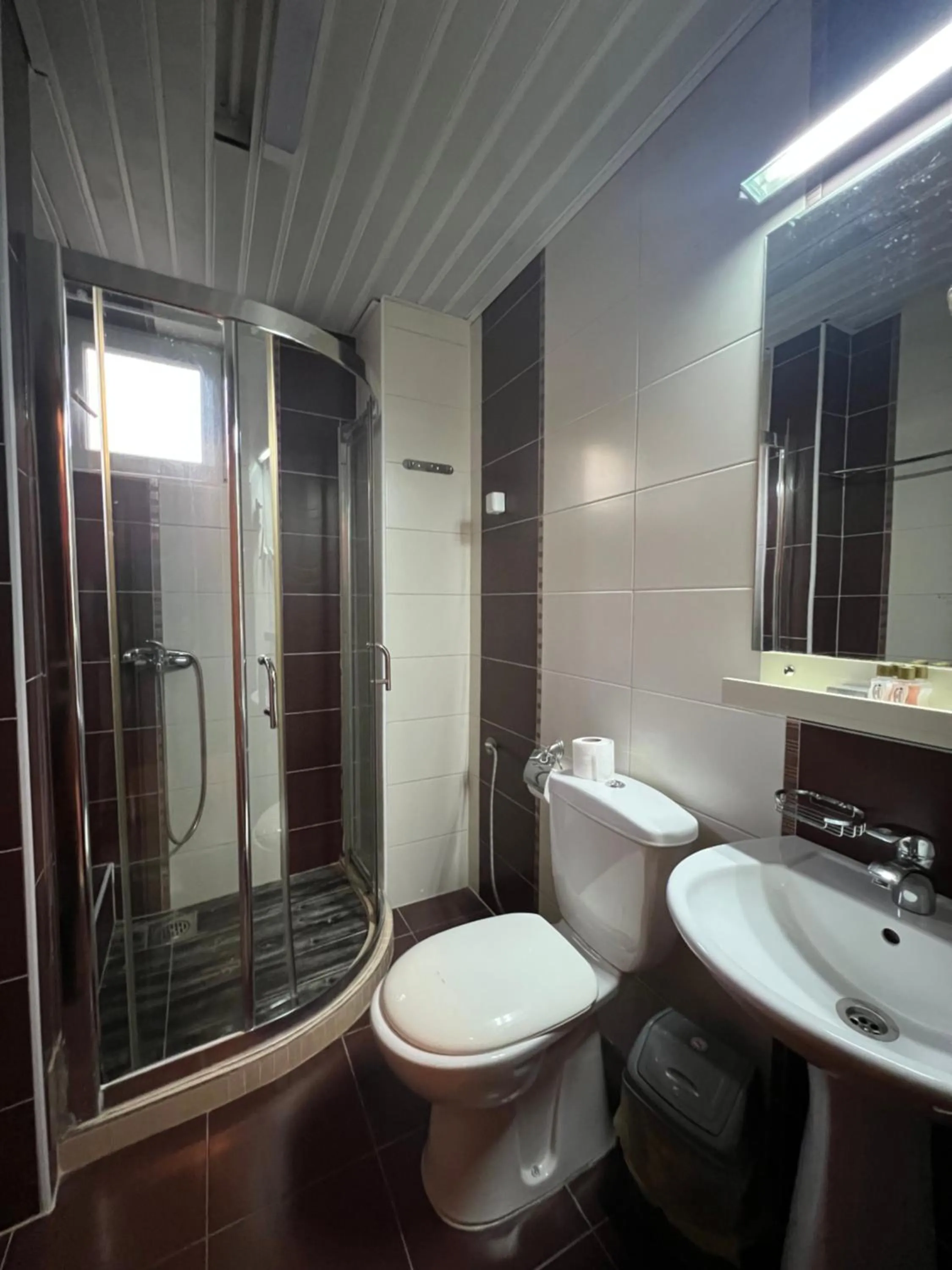 Shower in Villa Dionis