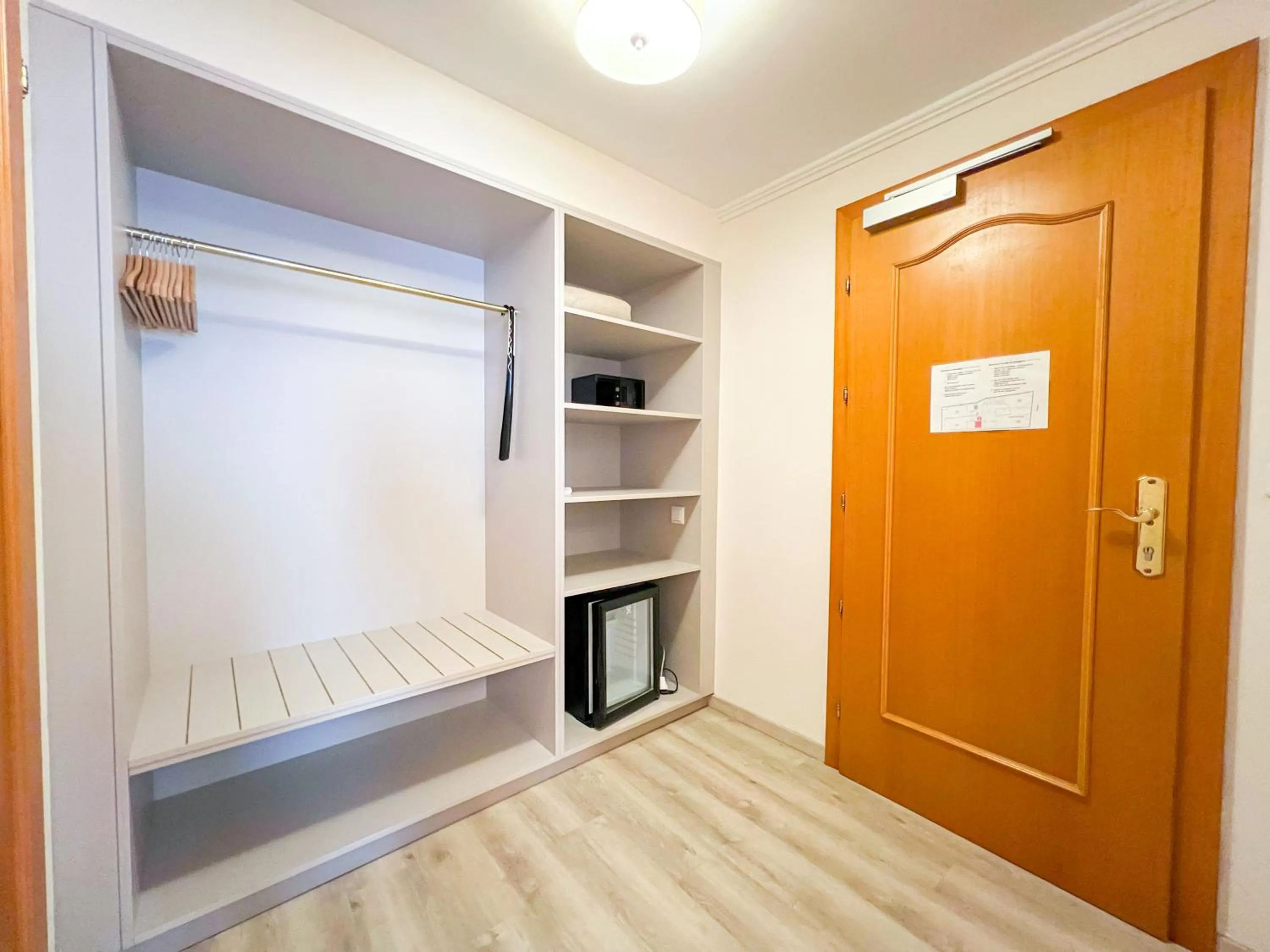 Photo of the whole room, Bed in Cityhotel Trumer Stube