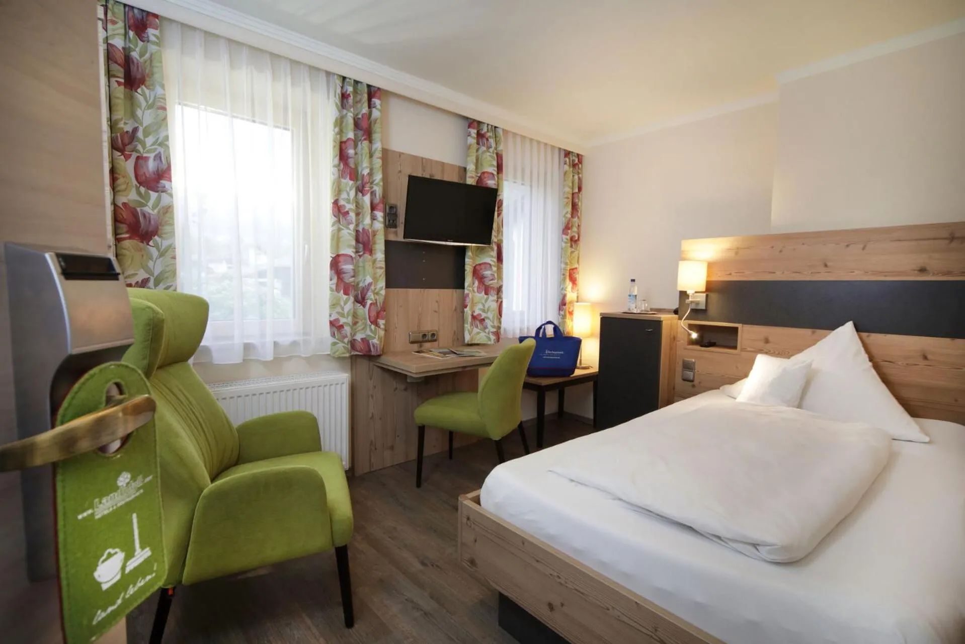 Photo of the whole room, Bed in Hotel Das Bayerwald