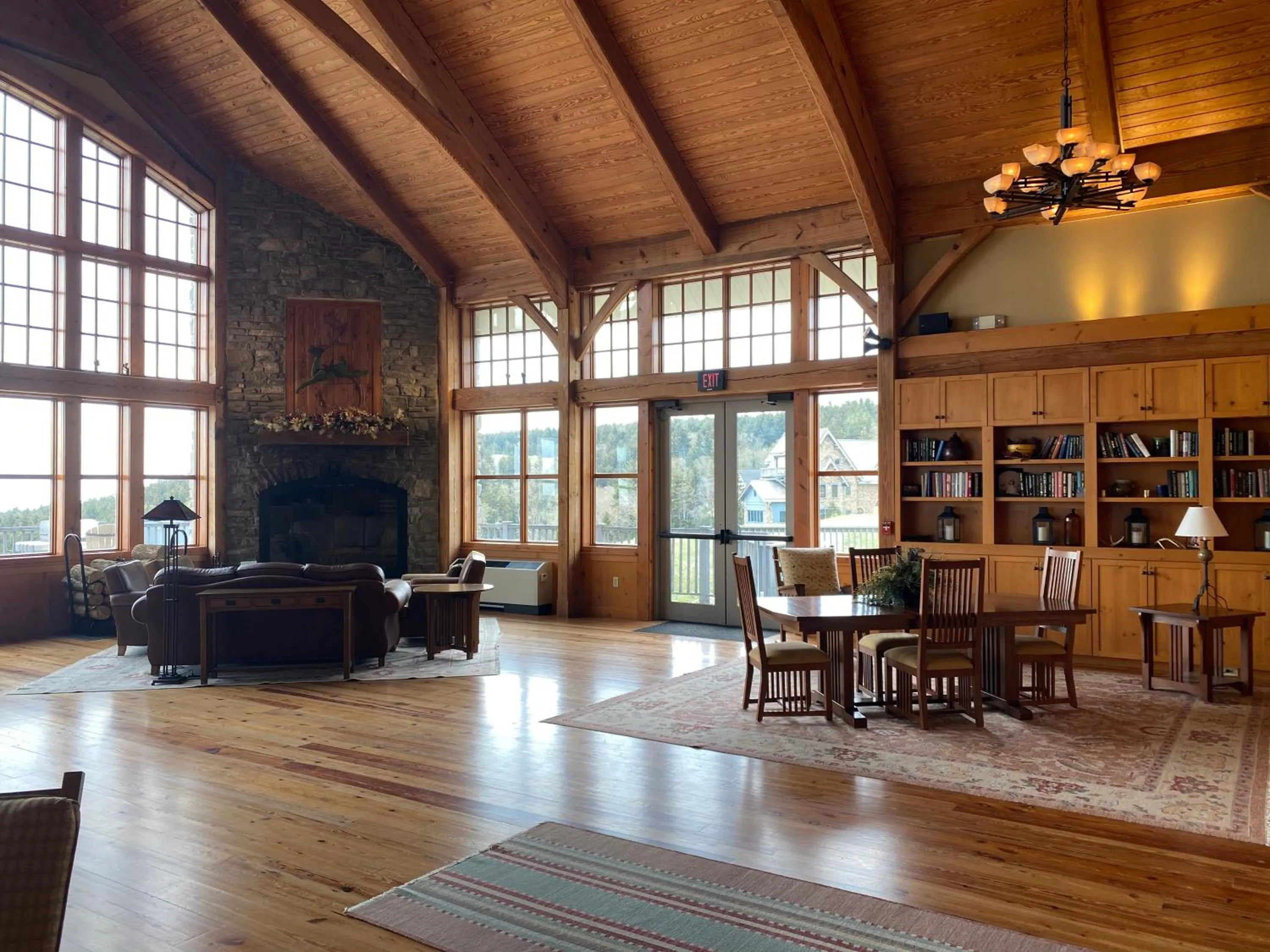 Remodeled Ski In-Out - 305 Soaring Eagle - Luxury!