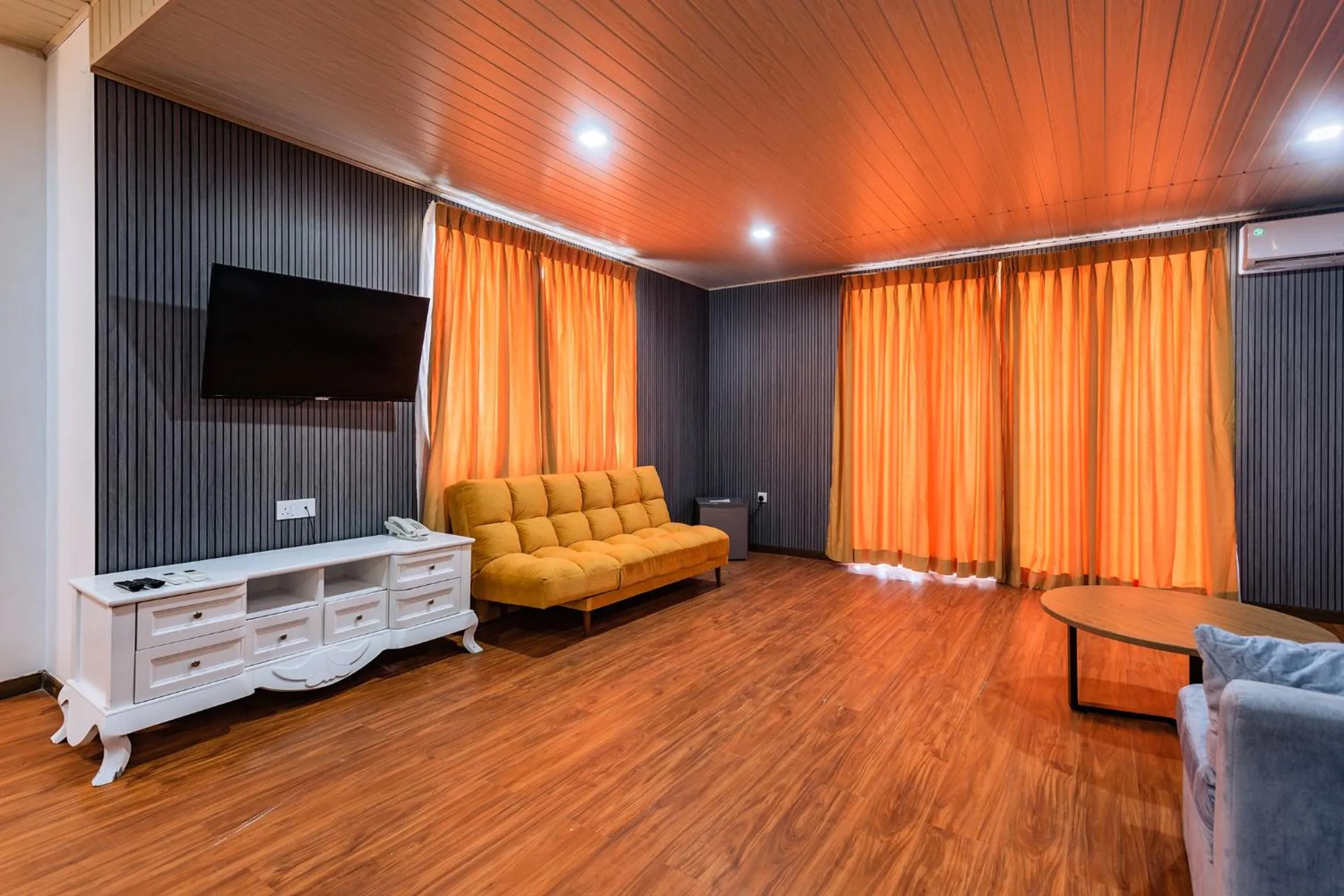 Beach & Bliss Mirissa