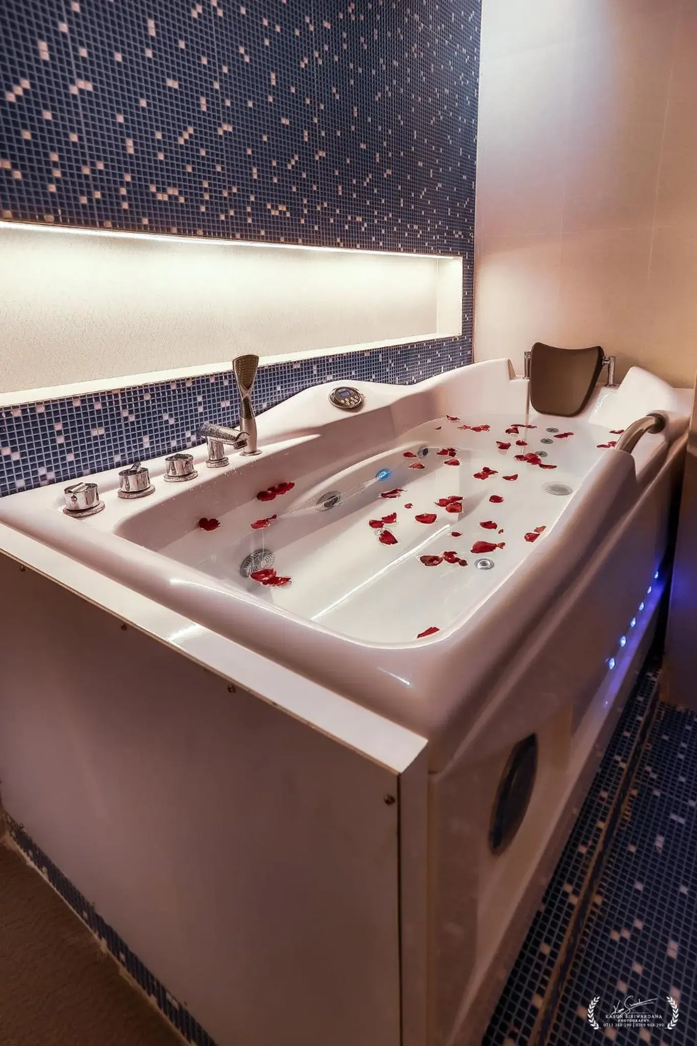 Superior Suite in Beach & Bliss Mirissa Superior Suite in Beach & Bliss Mirissa