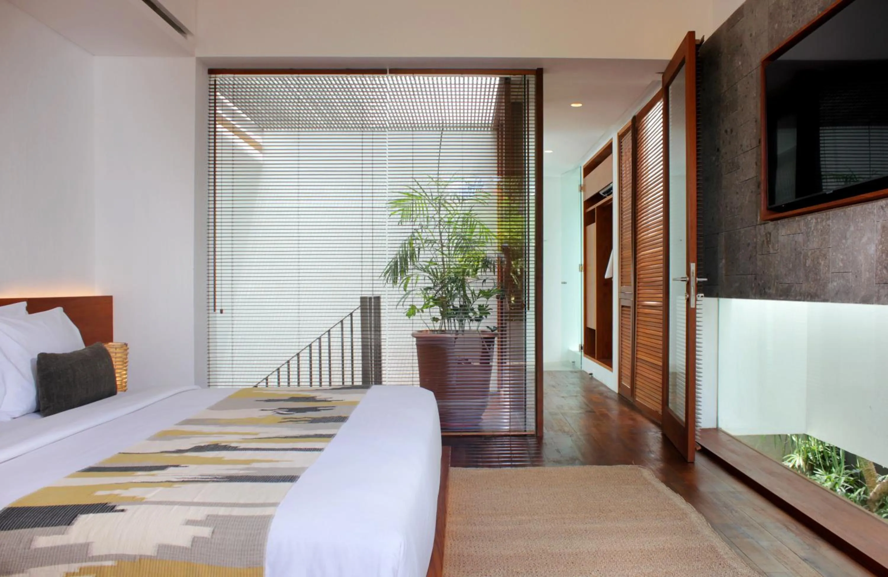 Bed in Blossom Eco Luxe Villas by Ekosistem