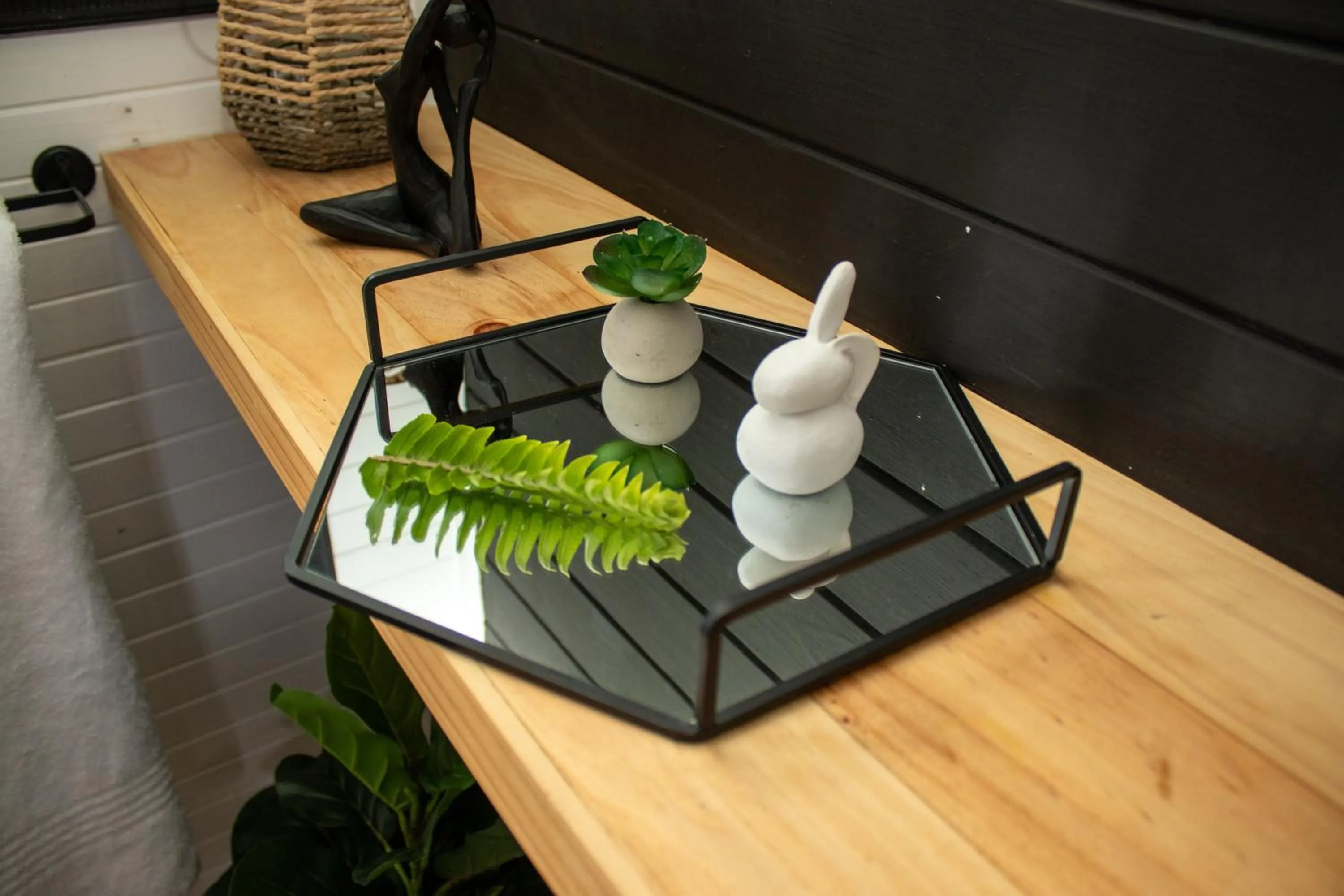 Decorative detail in Misty Mountain Reserve