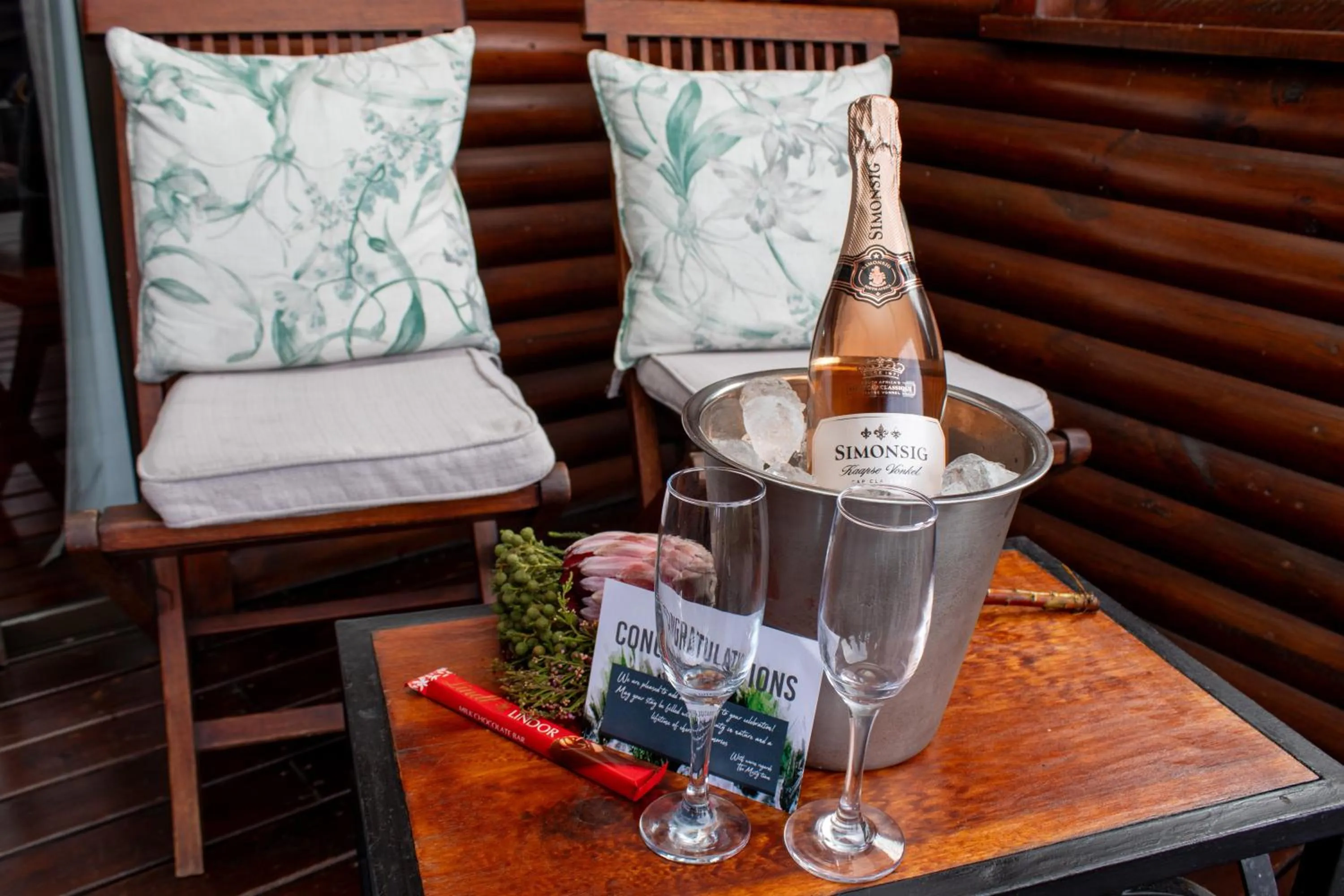 Drinks in Misty Mountain Reserve