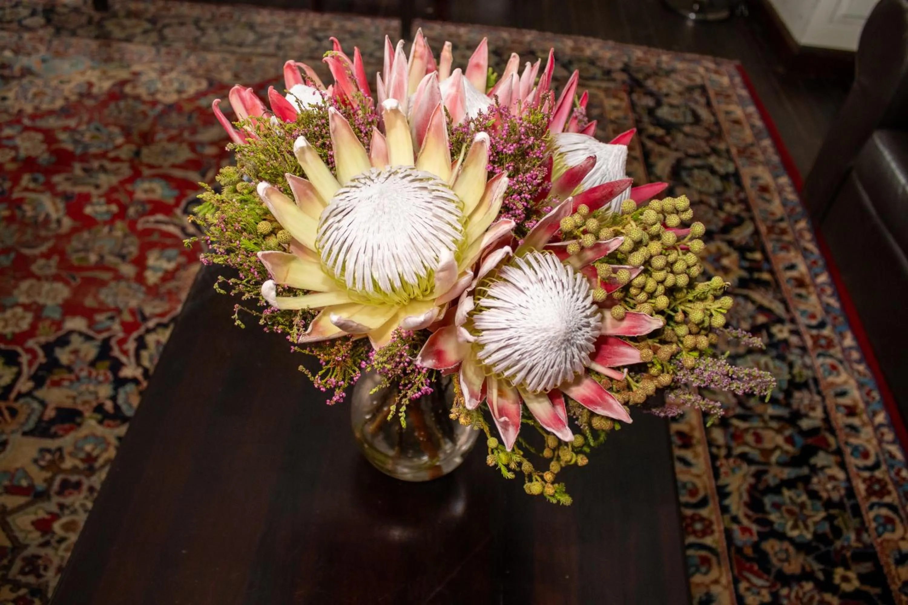 Decorative detail in Misty Mountain Reserve