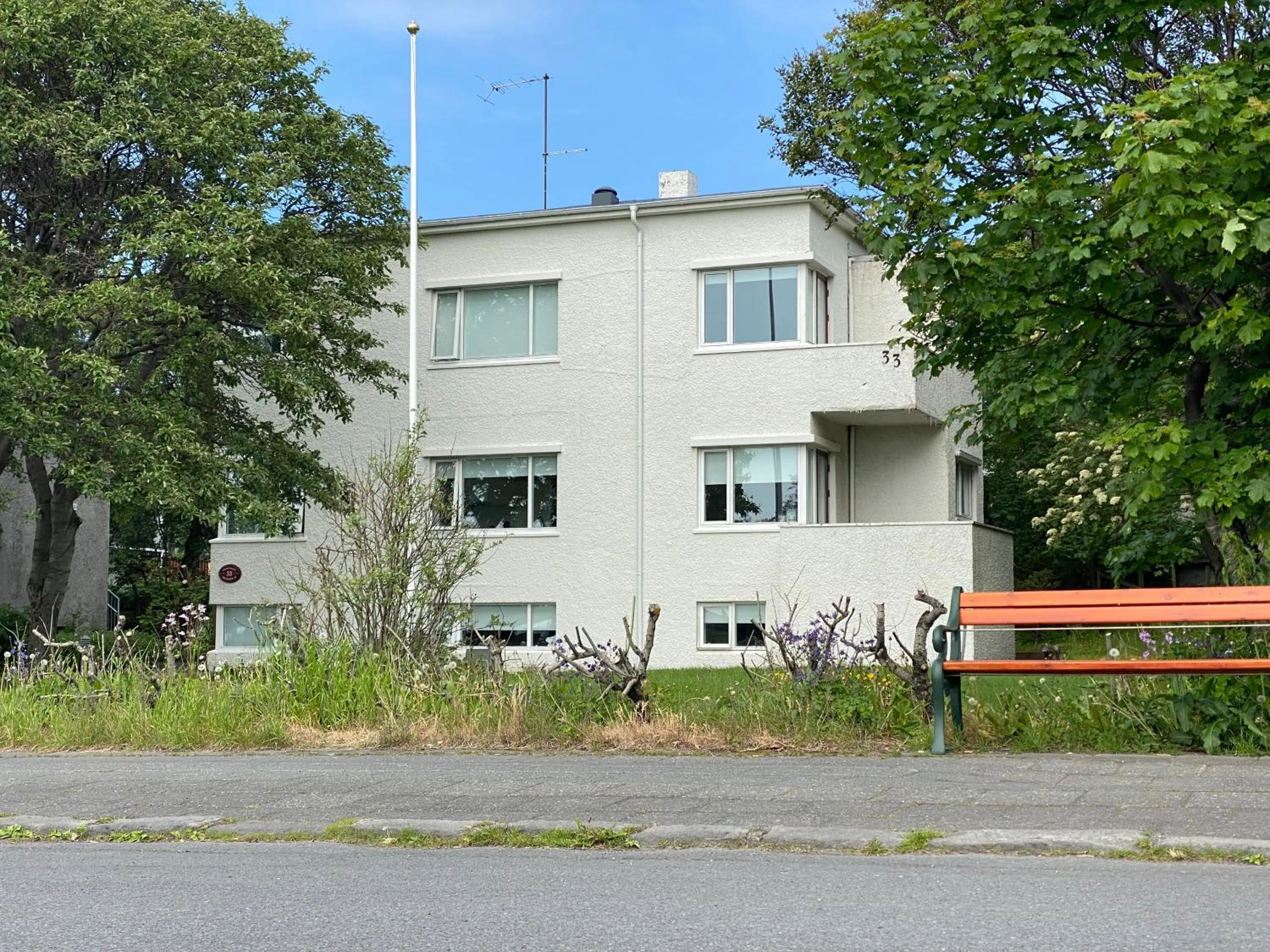 Property building in Day Dream Soleyjargata Rooms & Apartments