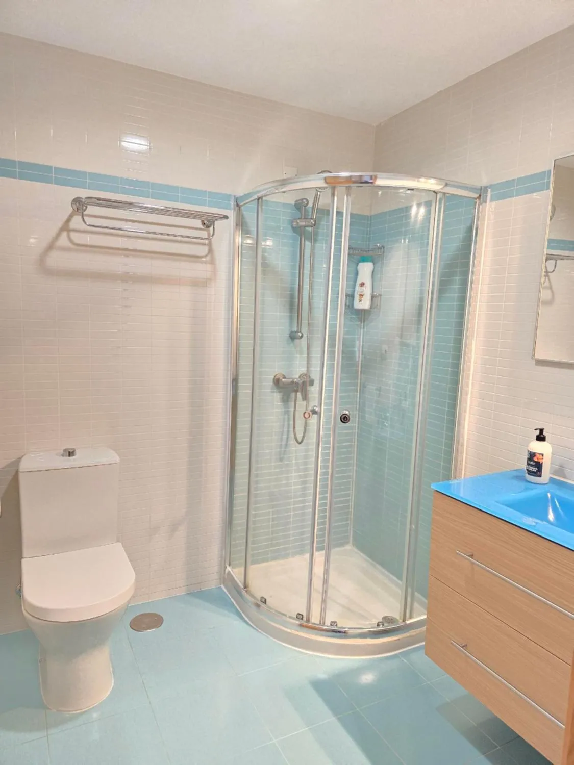 Twin Room with Shared Bathroom in Pensión Pedrouzo