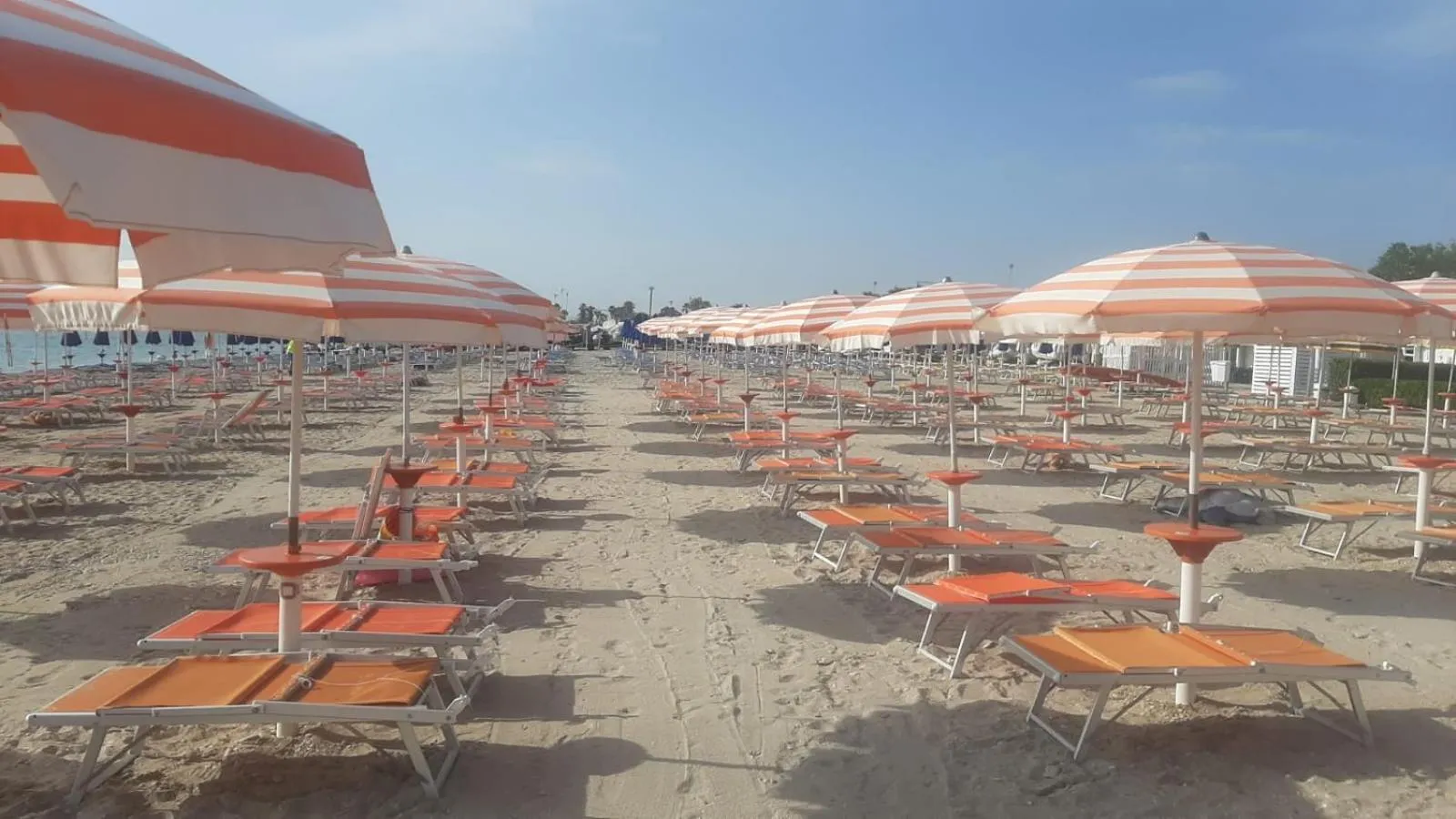 Beach in B&B Fontanella 32