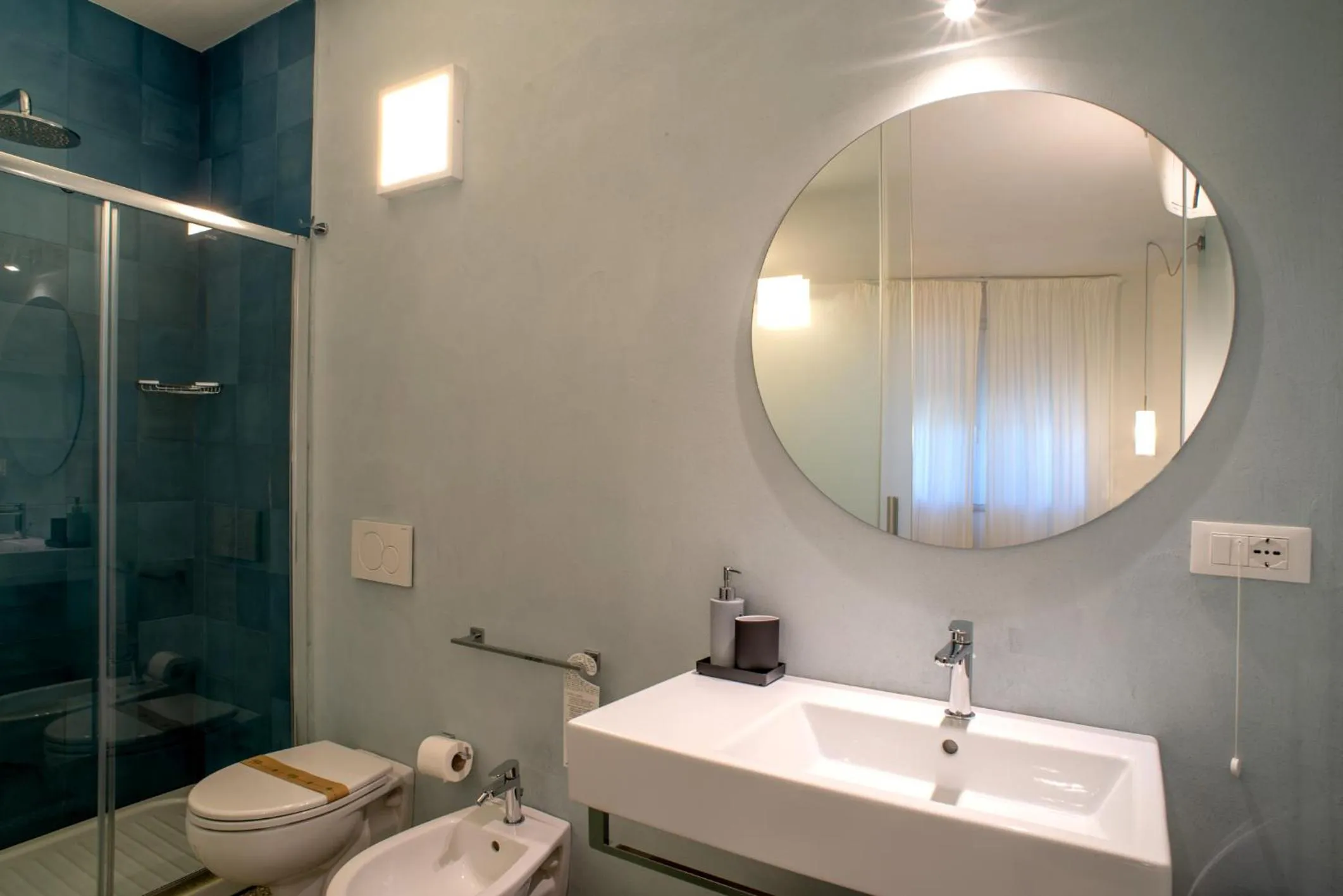 Shower in B&B Fontanella 32